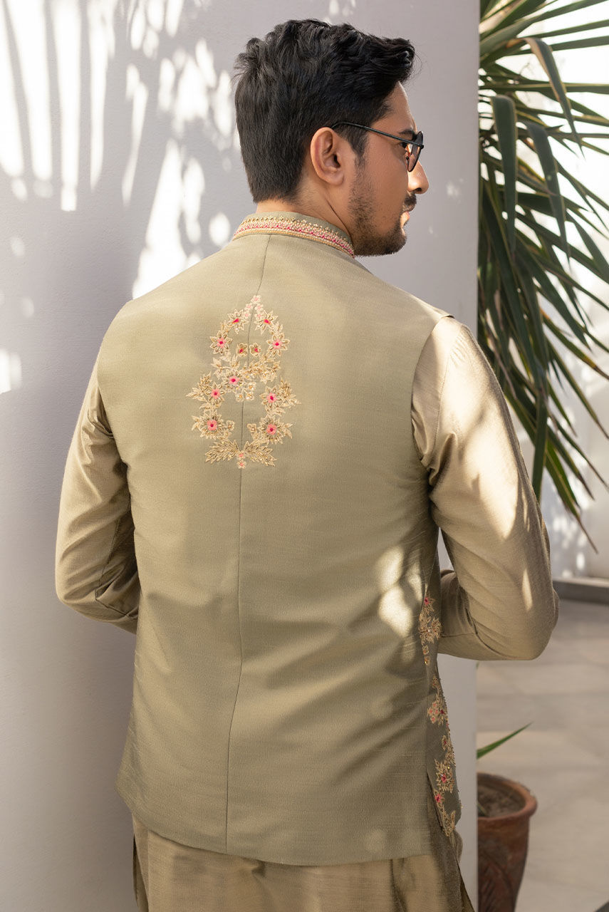 Mehndi Green Embroidered Raw Silk Waistcoat Kurta (3-Piece) - Image 3