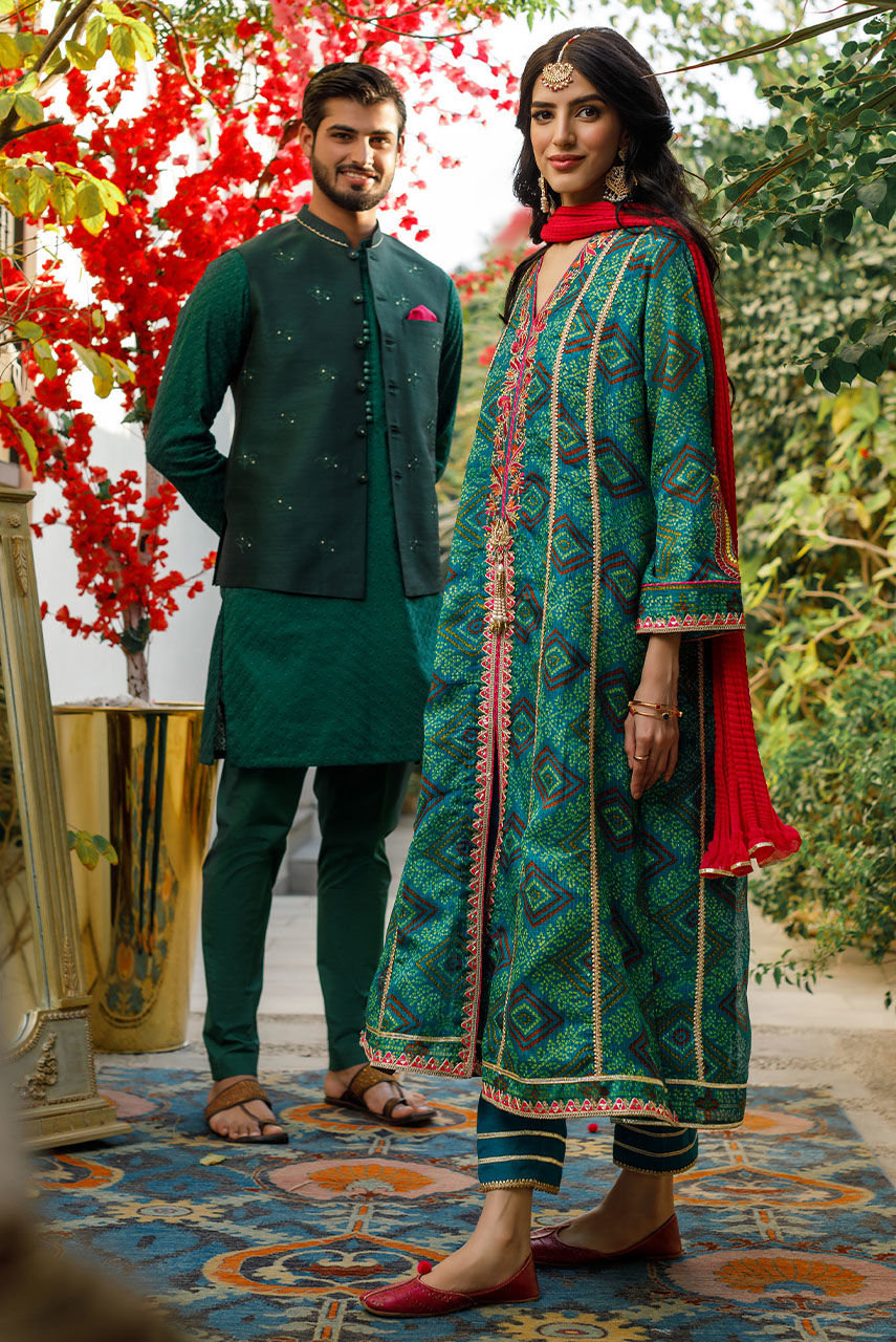 Deep Green Embroidered Raw Silk Waistcoat Kurta (3-Piece) - Image 10