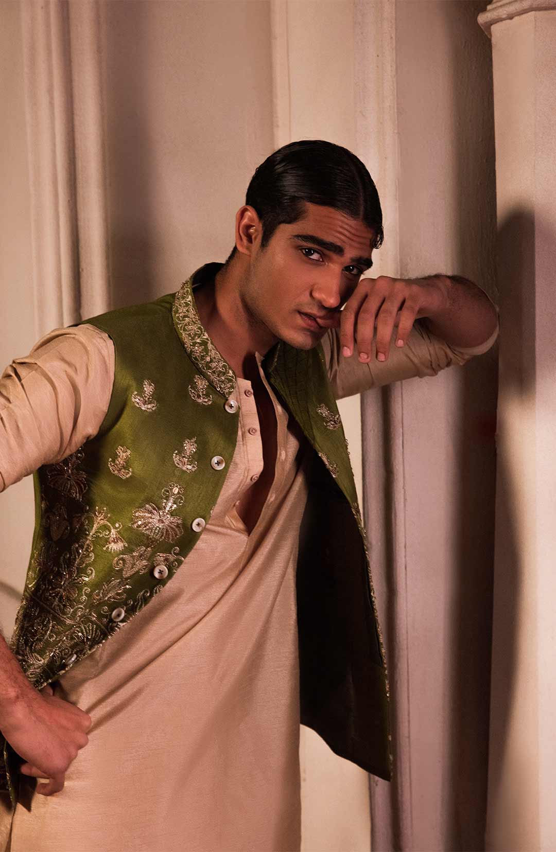 Olive Green Hand-Embroidered Silk-Blend Waistcoat (3-Piece) - Image 7