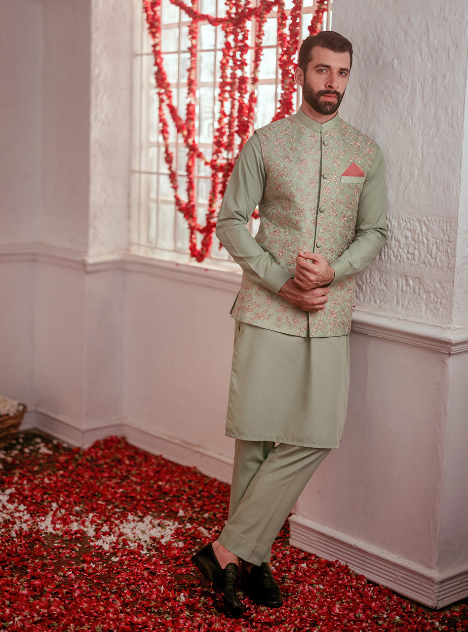 Mint Green Embroidered Waistcoat Kurta Set (3-Piece) - Image 3