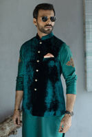 Teal Green Velvet Waistcoat Kurta (3-Piece) - Image 3