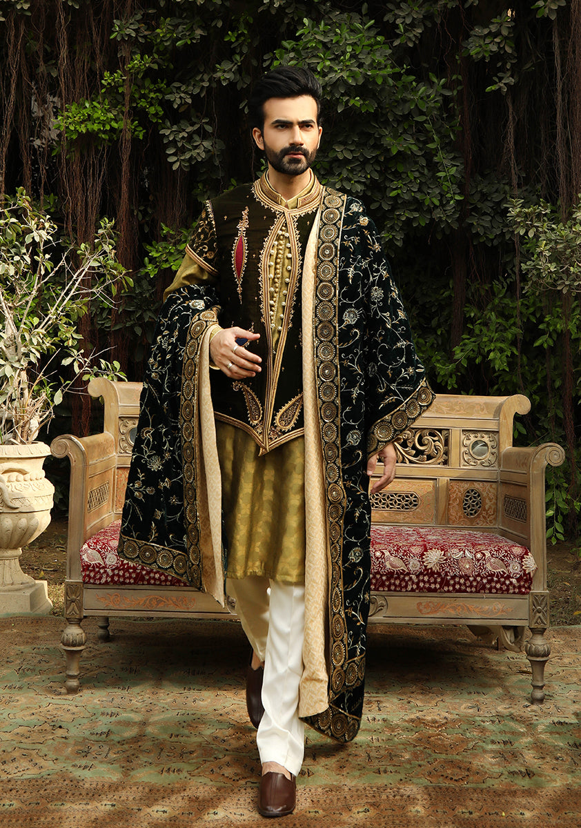 Deep Green Embroidered Velvet Talpuri Waistcoat Jamawar Suit (3-Piece) - Image 3