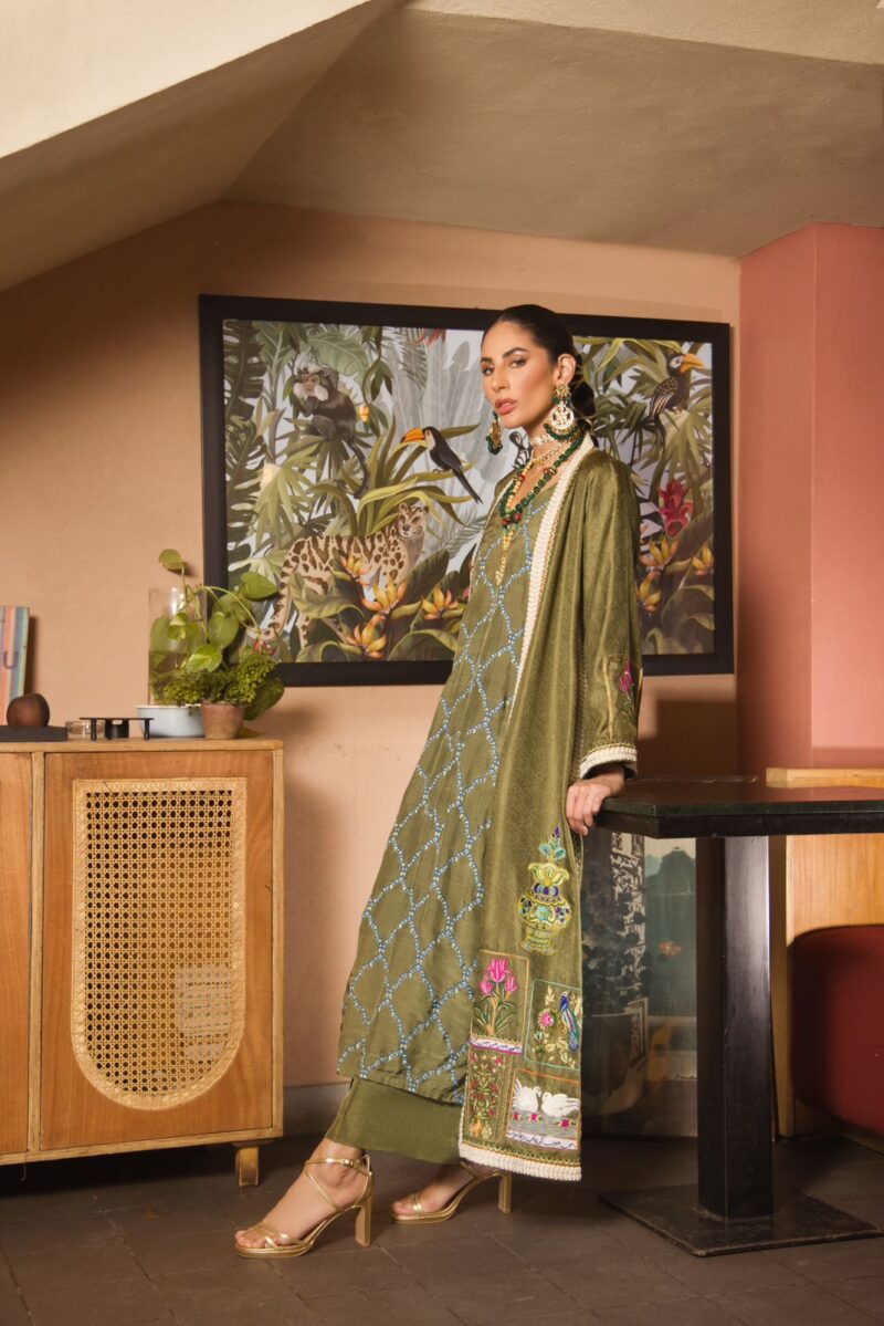 Pakistani Olive Green Arri Embroidered Katan Silk Cape (3-Piece) - Image 1