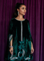 Emerald Green Embellished Velvet Cape Dress (3-Piece) - Image 4