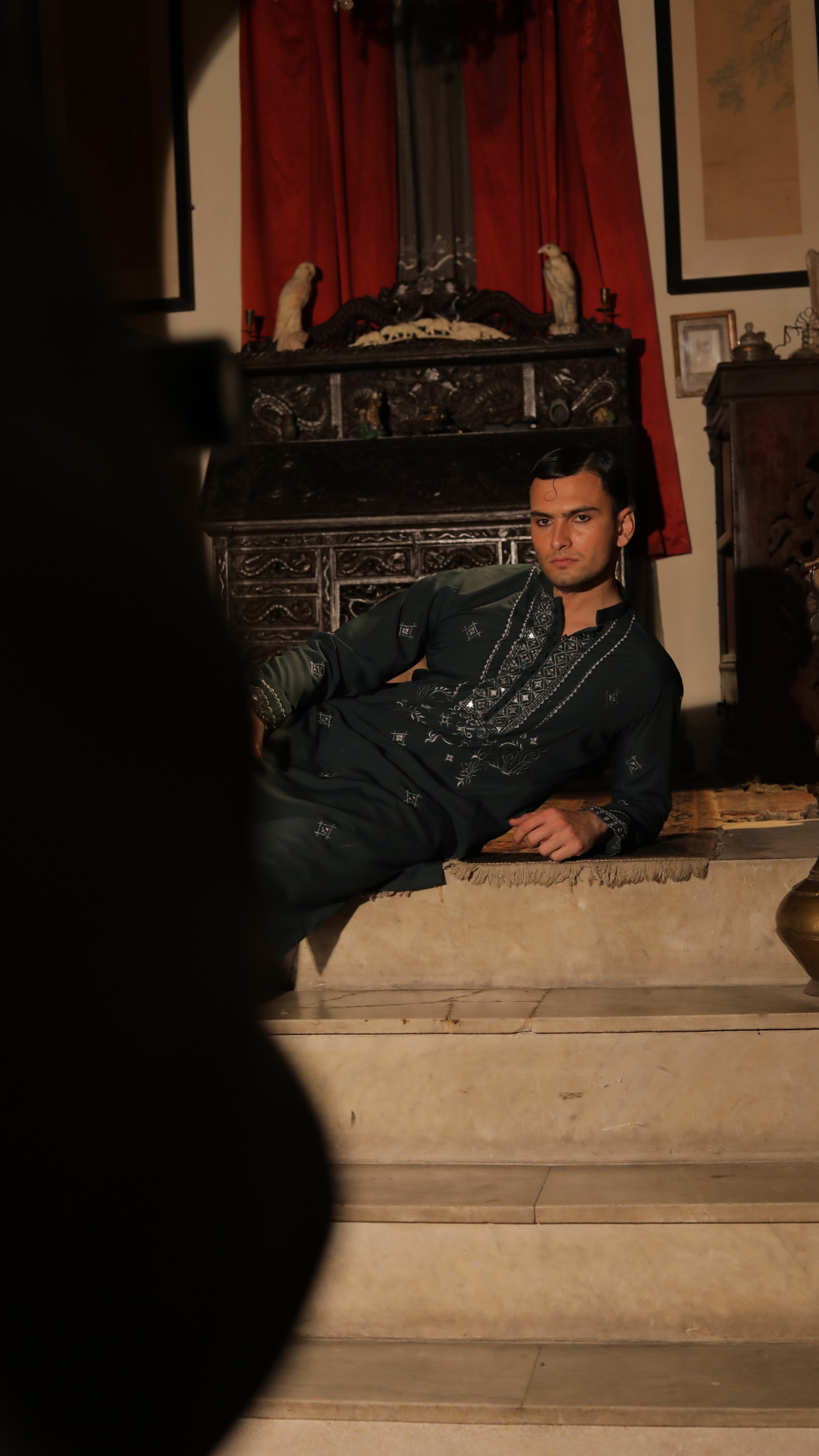 Deep Green Mirror Work Cotton-Silk Kurta (2-Piece) - Image 2