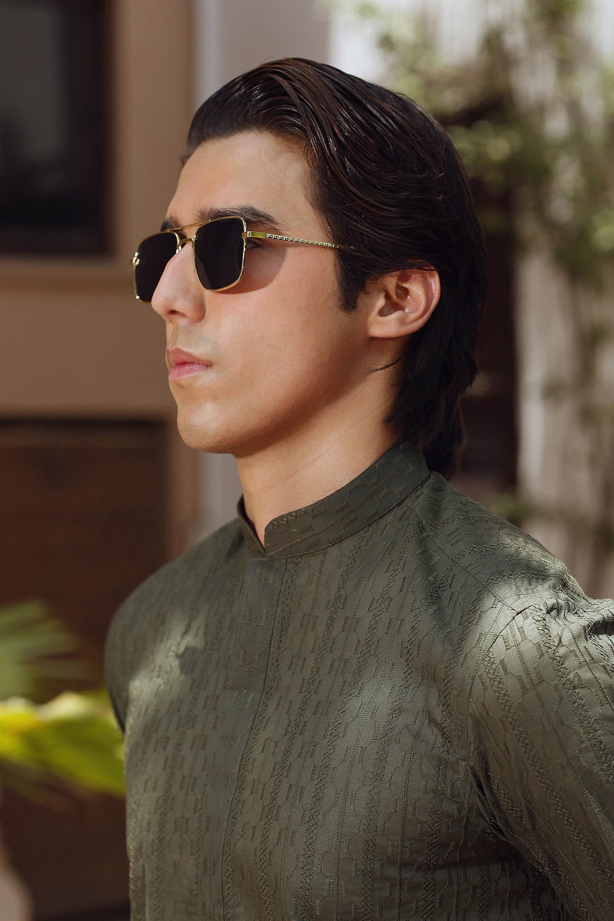 Green Embroidered Egyptian Cotton Lawn Kurta (2-Piece) - Image 3