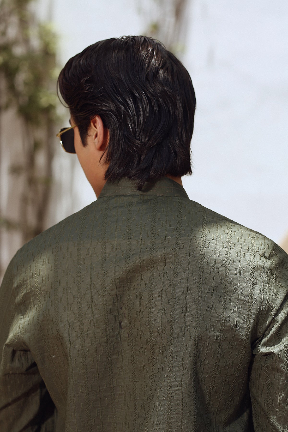 Green Embroidered Egyptian Cotton Lawn Kurta (2-Piece) - Image 4