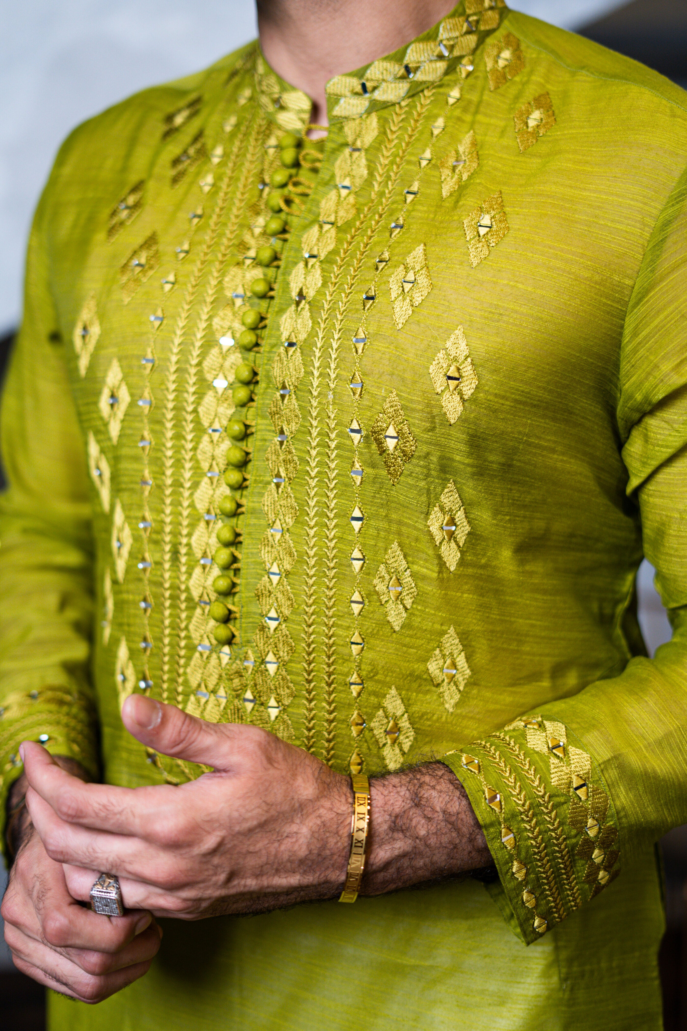 Pallet Green Embroidered Silk-Blend Kurta Pajama (2-Piece) - Image 3