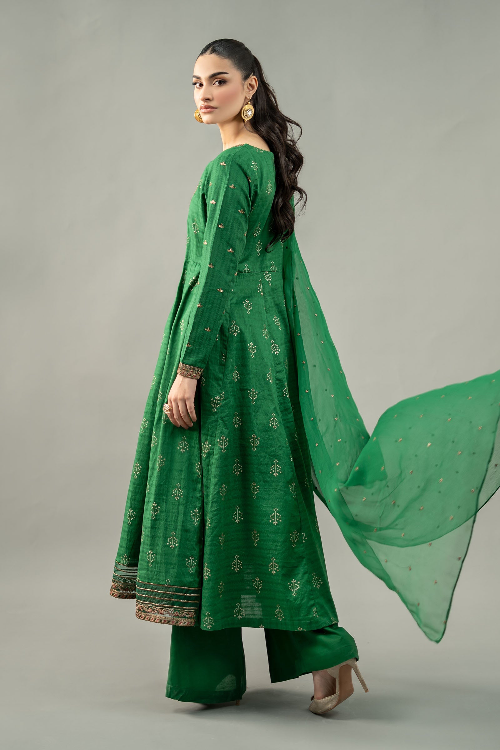 Pakistani Emerald Green Embroidered Lawn Frock (3-Piece) - Image 6