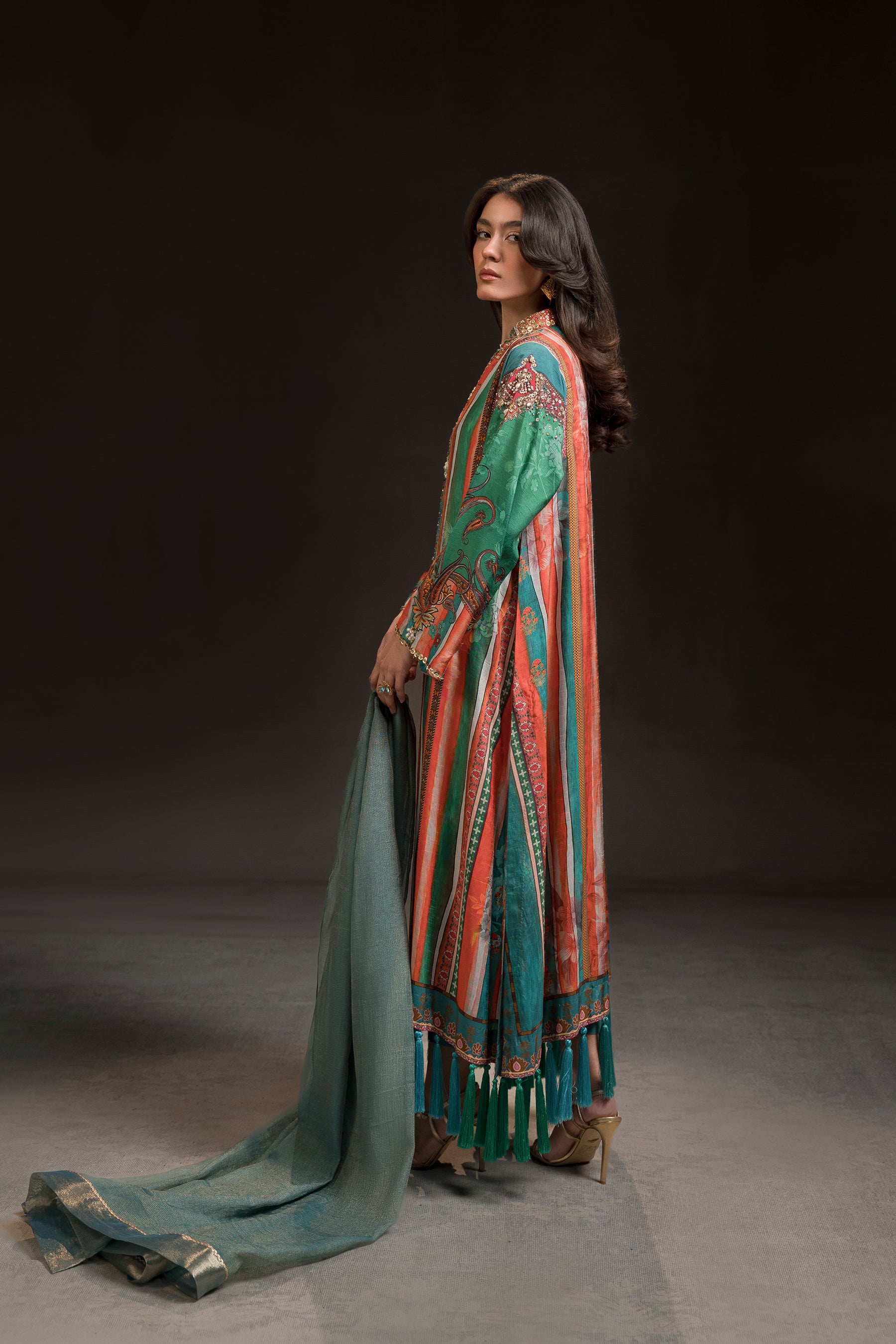 Green Hand-Embellished Blended Raw Silk Kaftan (3-Piece) - Image 2