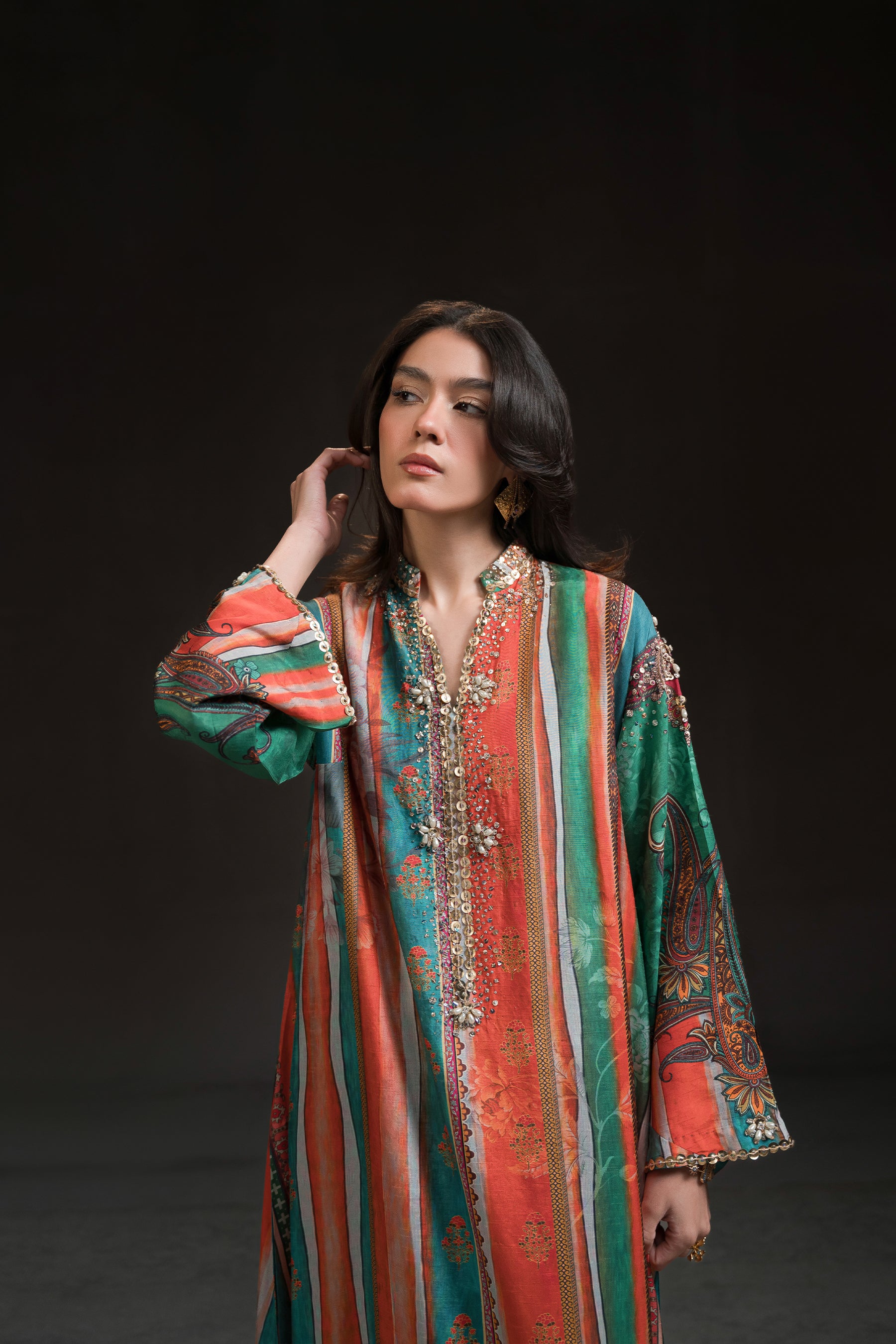 Green Hand-Embellished Blended Raw Silk Kaftan (3-Piece) - Image 3