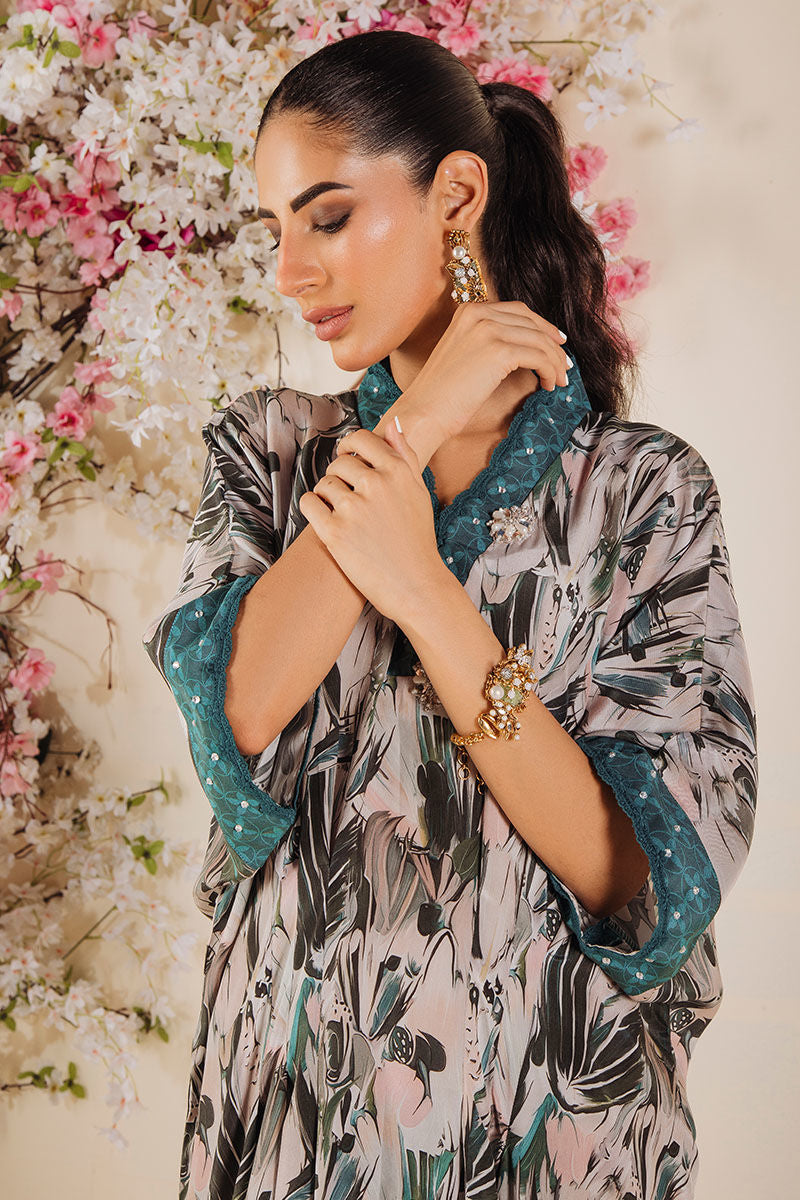 Green Swarovski Embellished Crepe Silk Kaftan (1-Pc) - Image 4