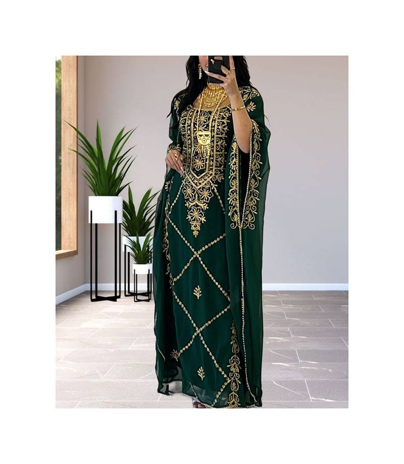 Pakistani Green Zari Embroidered Georgette Kaftan (1-Pc) - Image 1