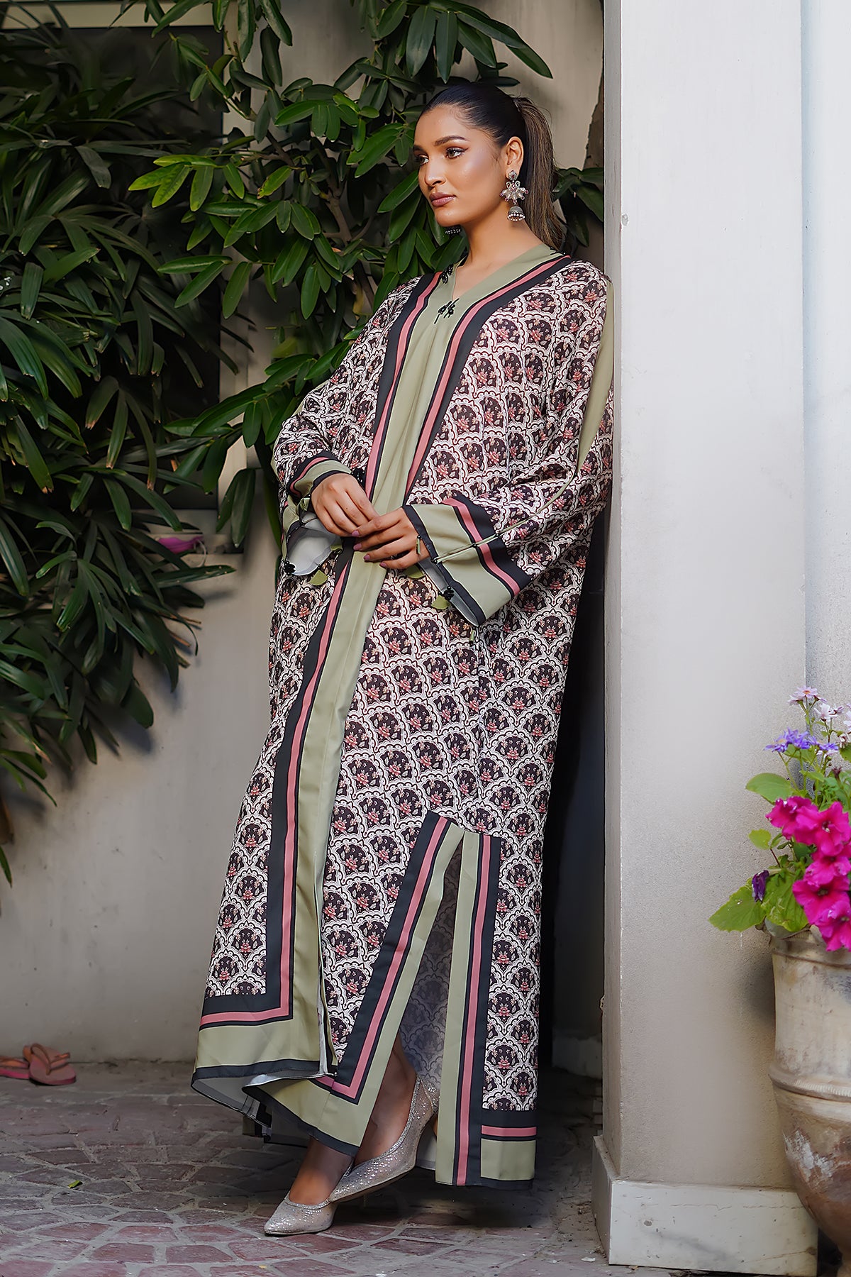 Olive Printed Grip Silk Kaftan (1-Pc) - Image 1