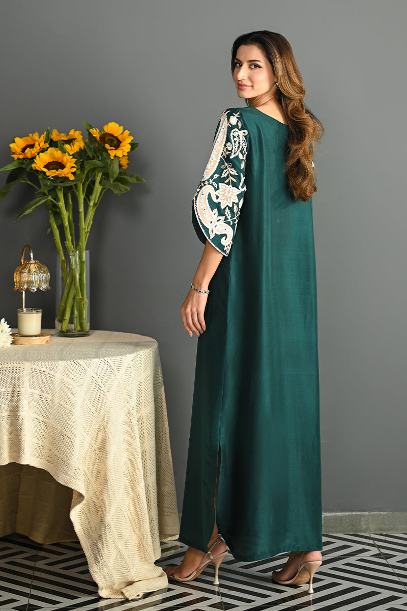 Pakistani Emerald Green Aari Embroidered Silk Kaftan (1-Pc) - Image 2