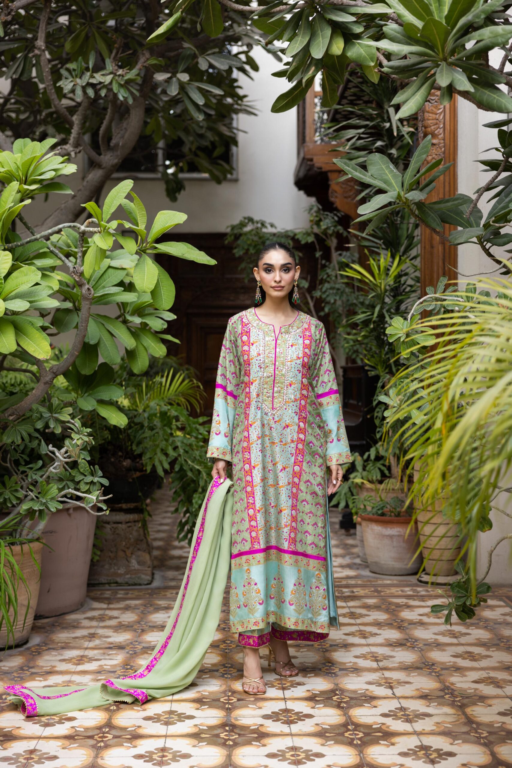 Pakistani Green & Ferozi Block-Printed Silk Kaftan (3-Piece) - Image 2