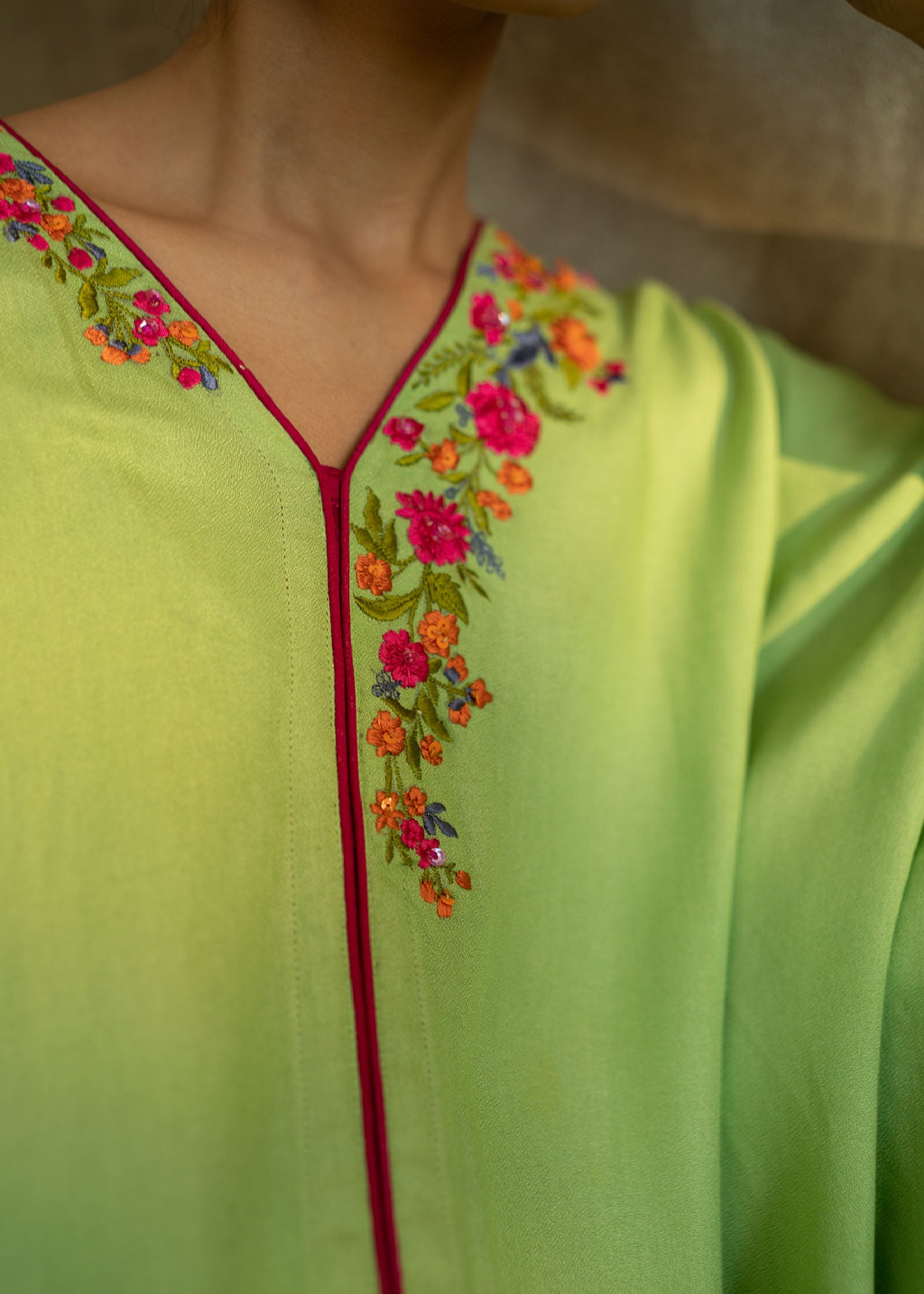 Neon Green Embroidered Blended Grip Silk Kaftan (1-Pc) - Image 4