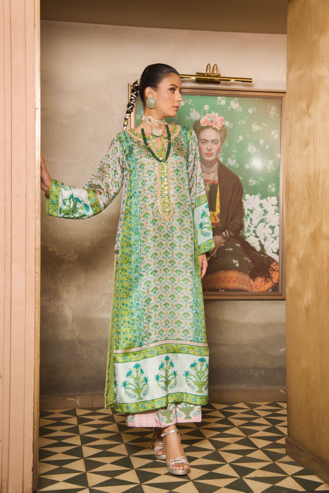 Pakistani Green Gold Embellished Silk Kaftan (3-Piece) - Image 3