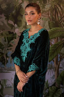 Emerald Anchor Embroidered Velvet Kaftan (1-Pc) - Image 3