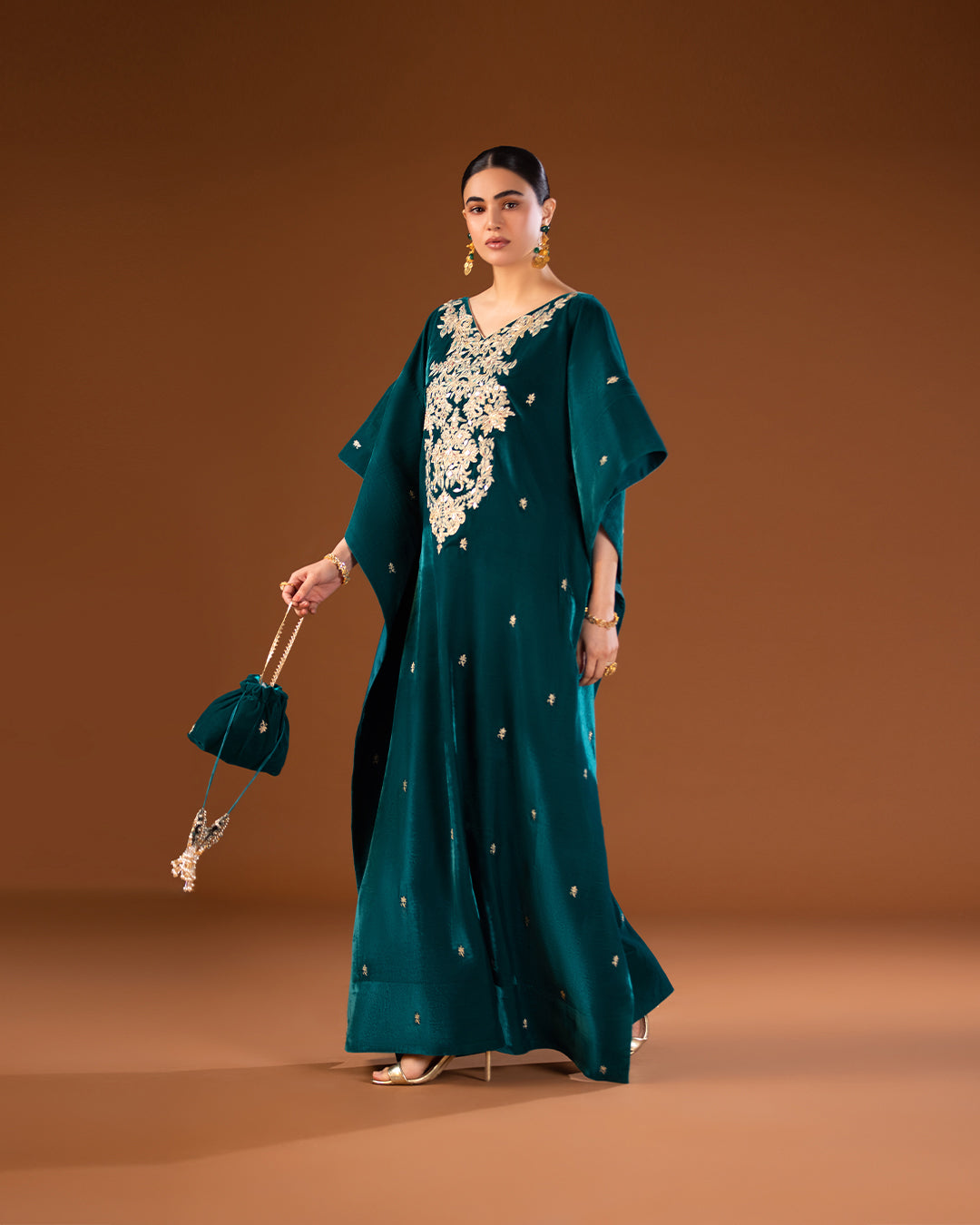Emerald Green Embroidered Velvet Kaftan (3-Piece) - Image 1