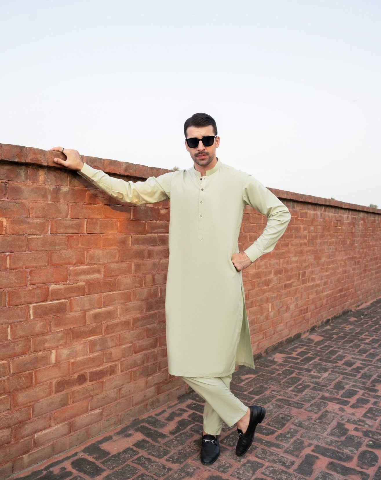 Mint Blended Fabric Kurta Pajama (2-Piece) - Image 2