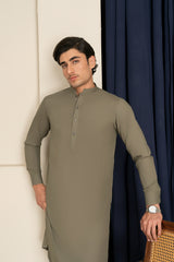 Olive Green Blended Fabric Kurta Pajama (2-Piece) - Image 4
