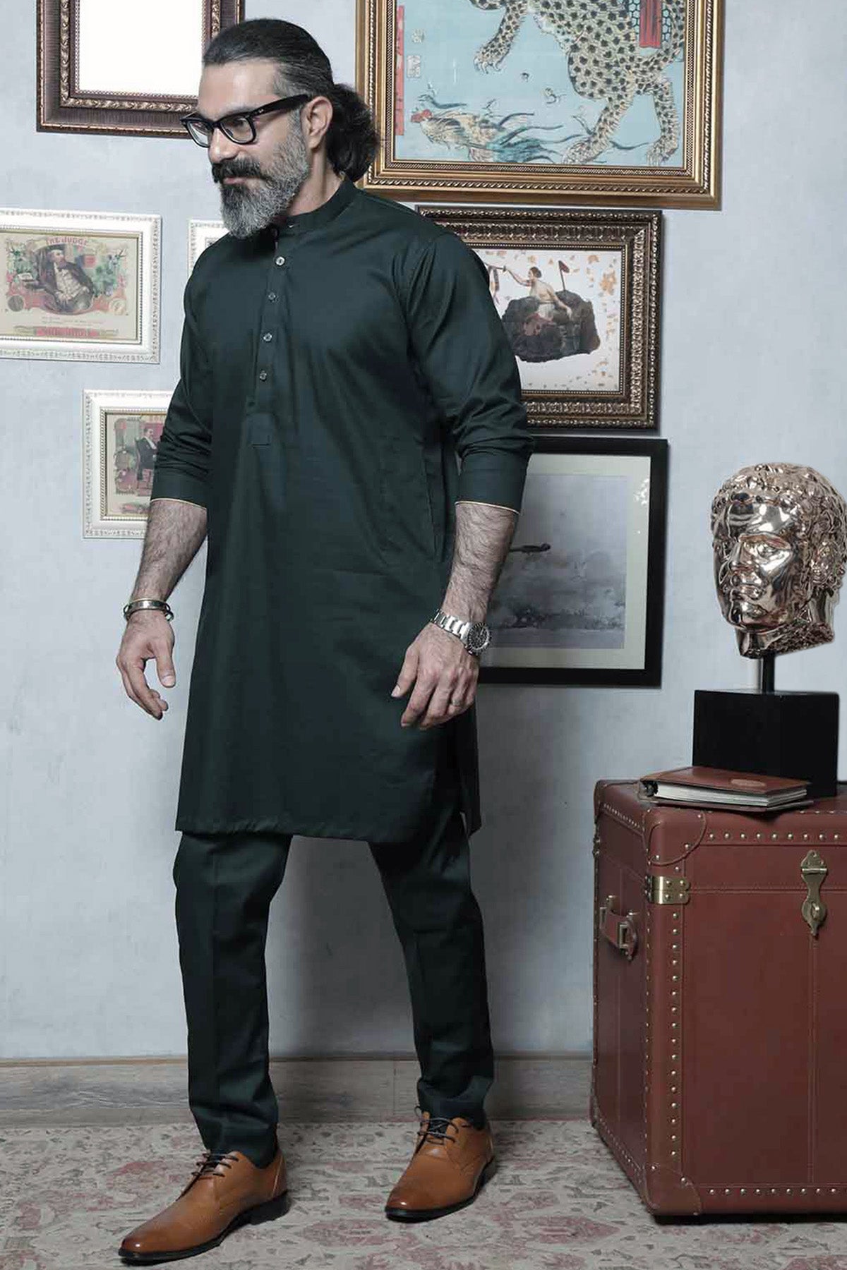 Deep Green Cotton Blend Kurta Pajama (2-Piece) - Image 1
