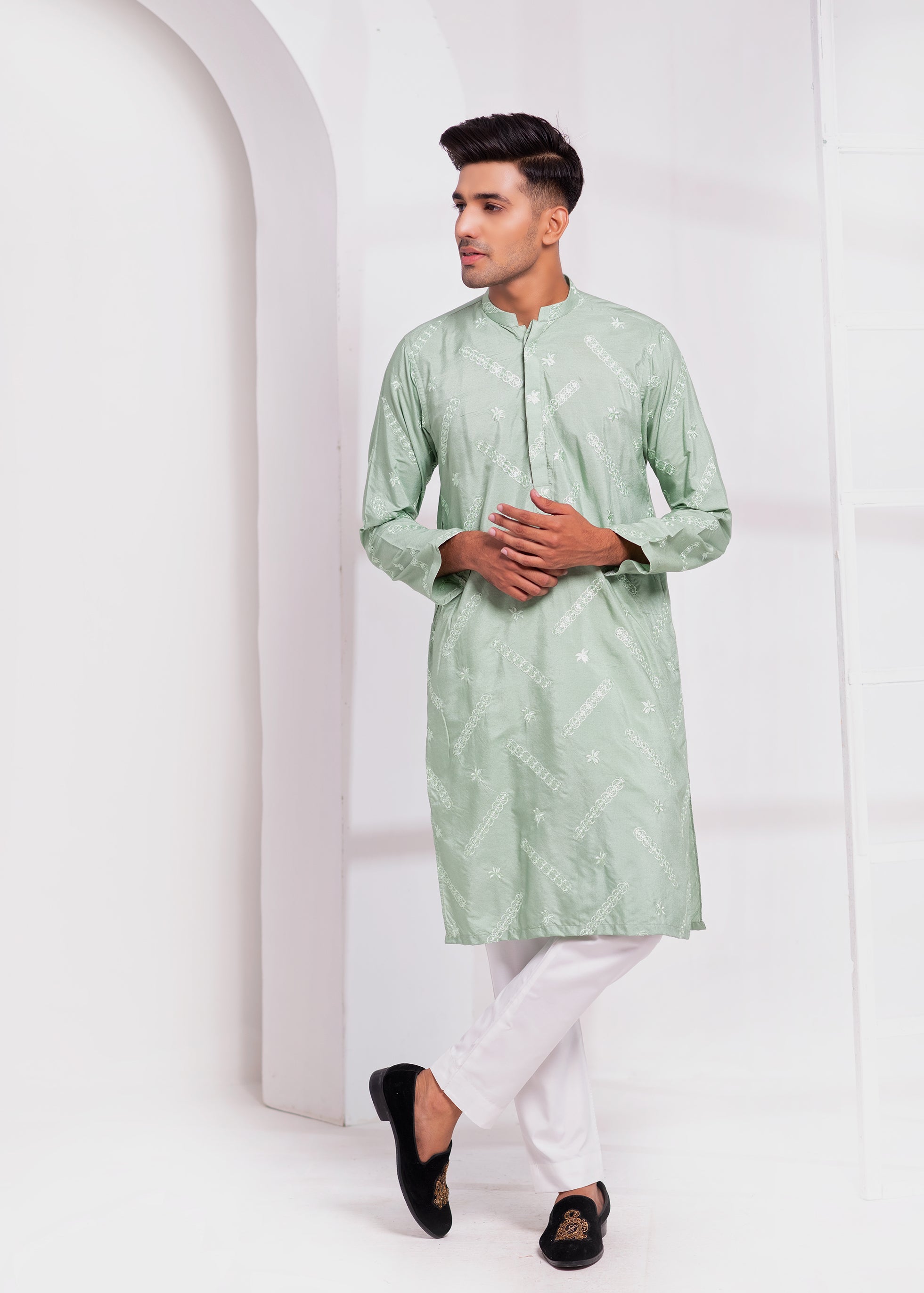 Mint Green Embroidered Cotton Kurta Pajama (2-Piece) - Image 1