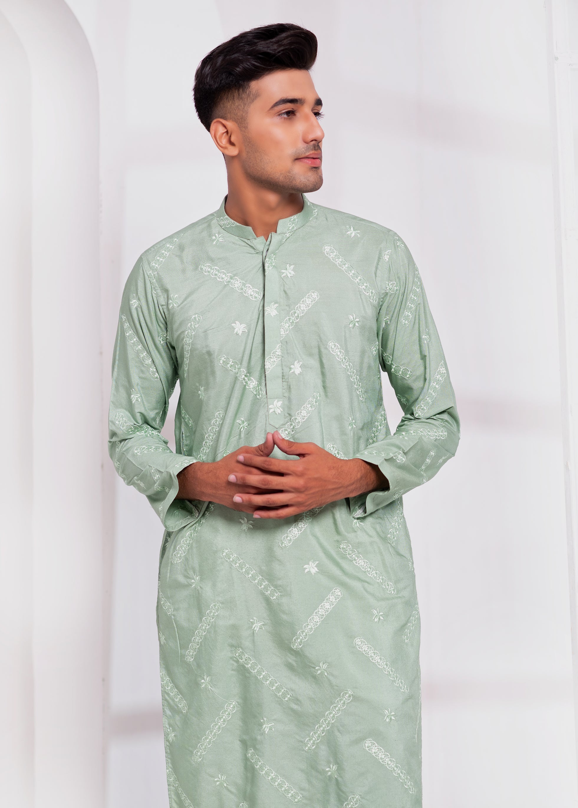 Mint Green Embroidered Cotton Kurta Pajama (2-Piece) - Image 2