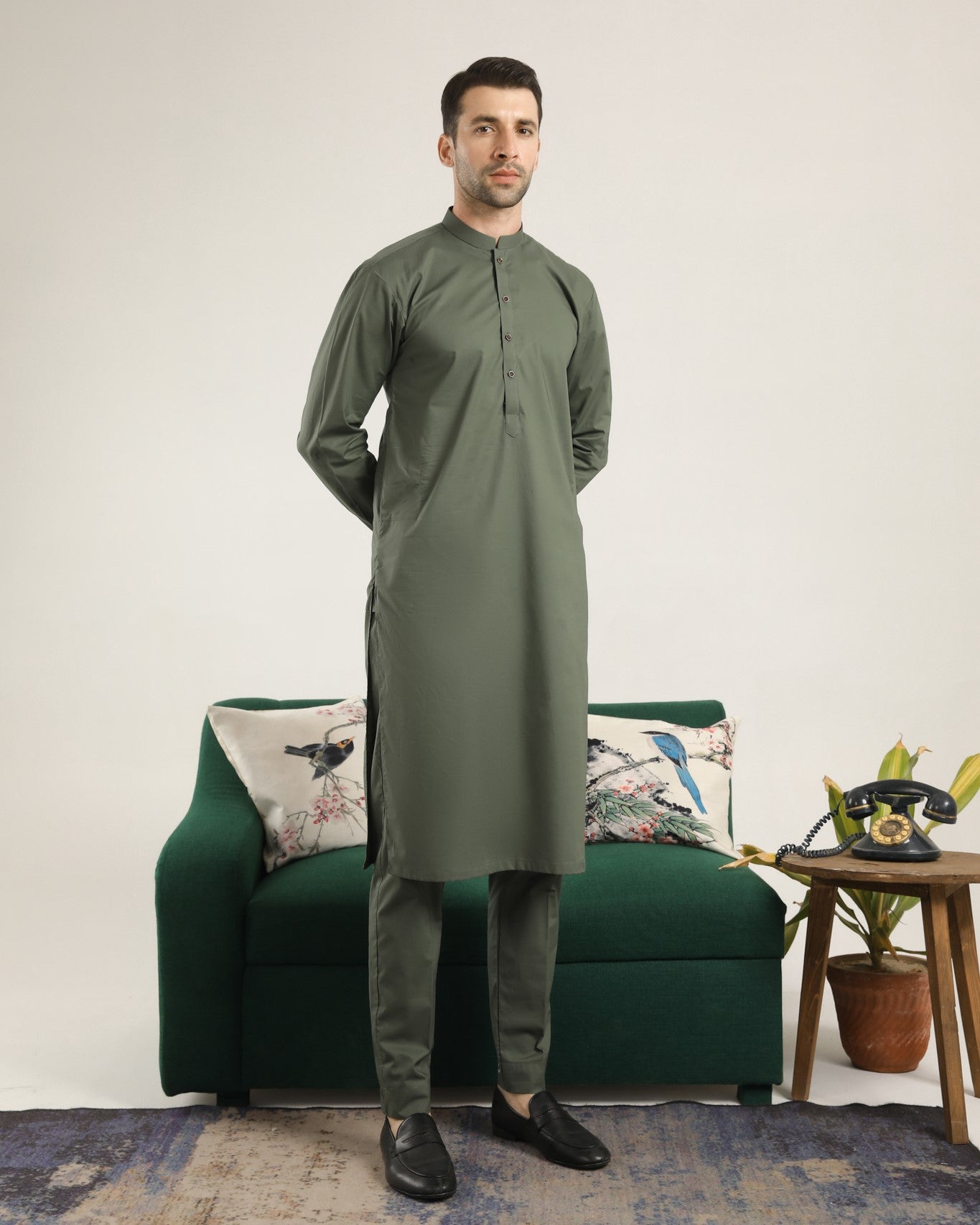 Army Green Cotton Kurta Pajama Set (2-Piece) - Image 1