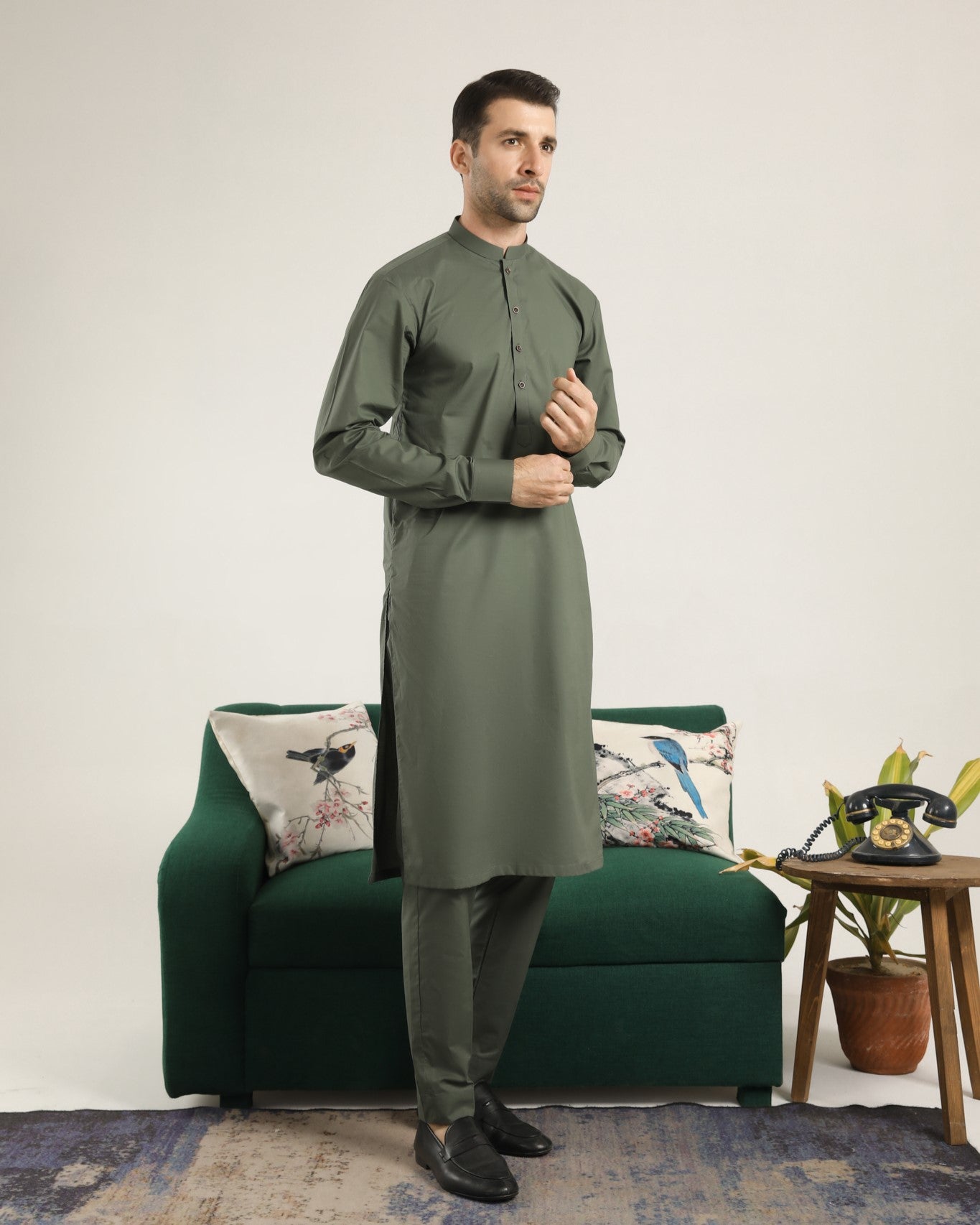 Army Green Cotton Kurta Pajama Set (2-Piece) - Image 2