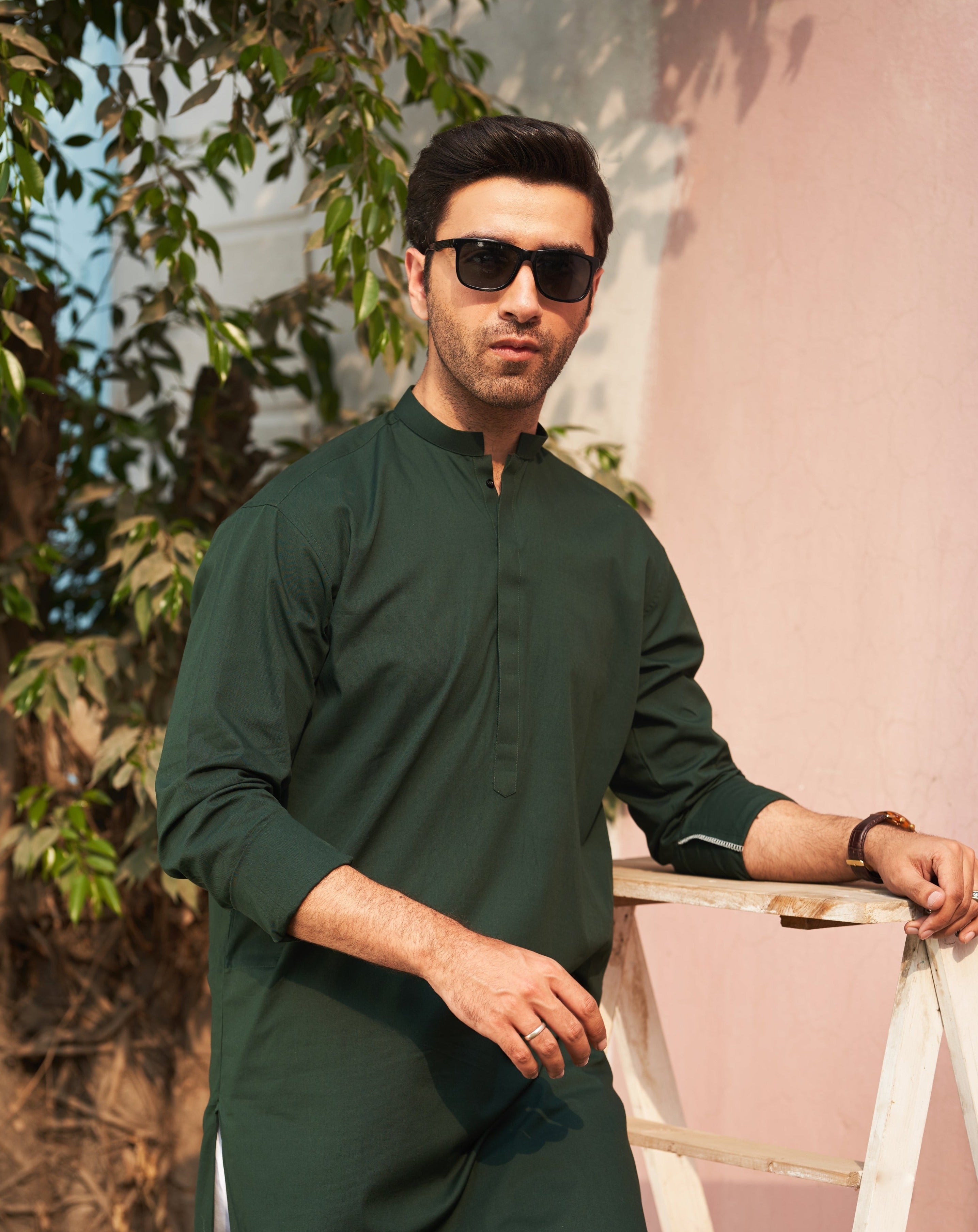 Pine Green Cotton Kurta Trouser Set (2-Piece) - Image 2