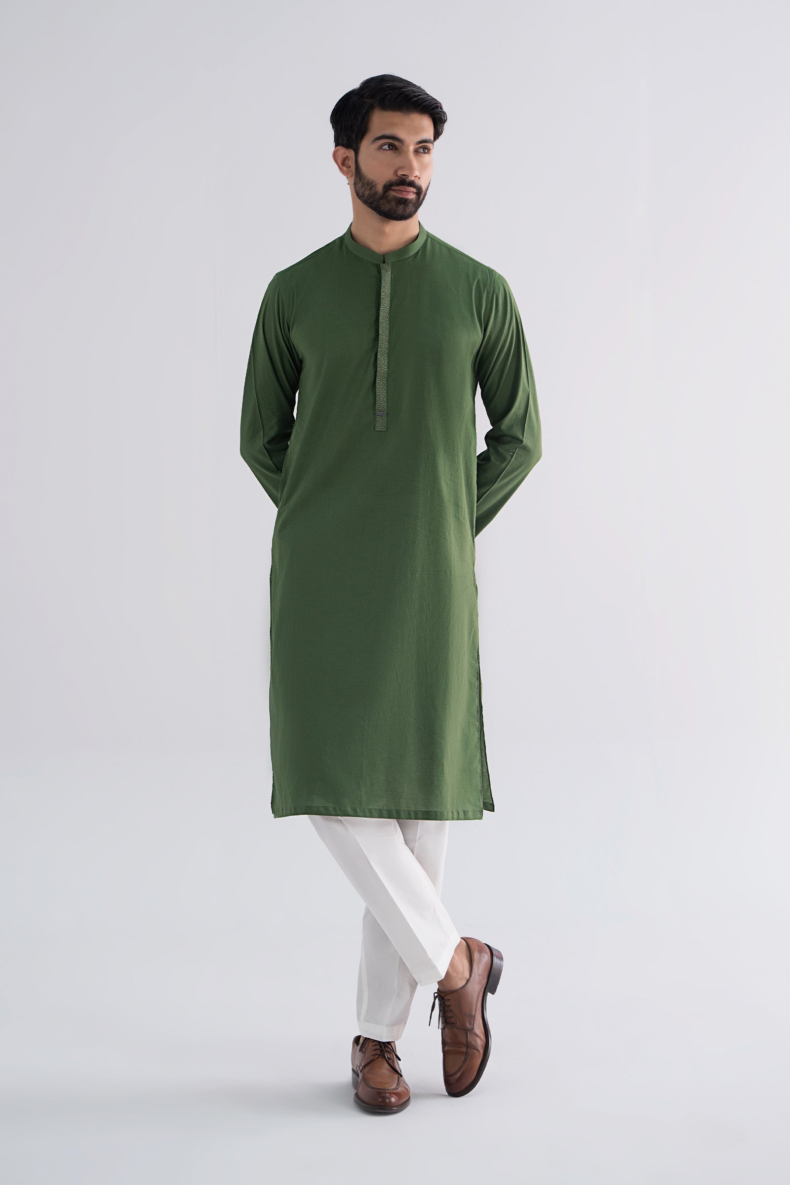 Green Jacquard Embroidered Kurta (2-Piece) - Image 1