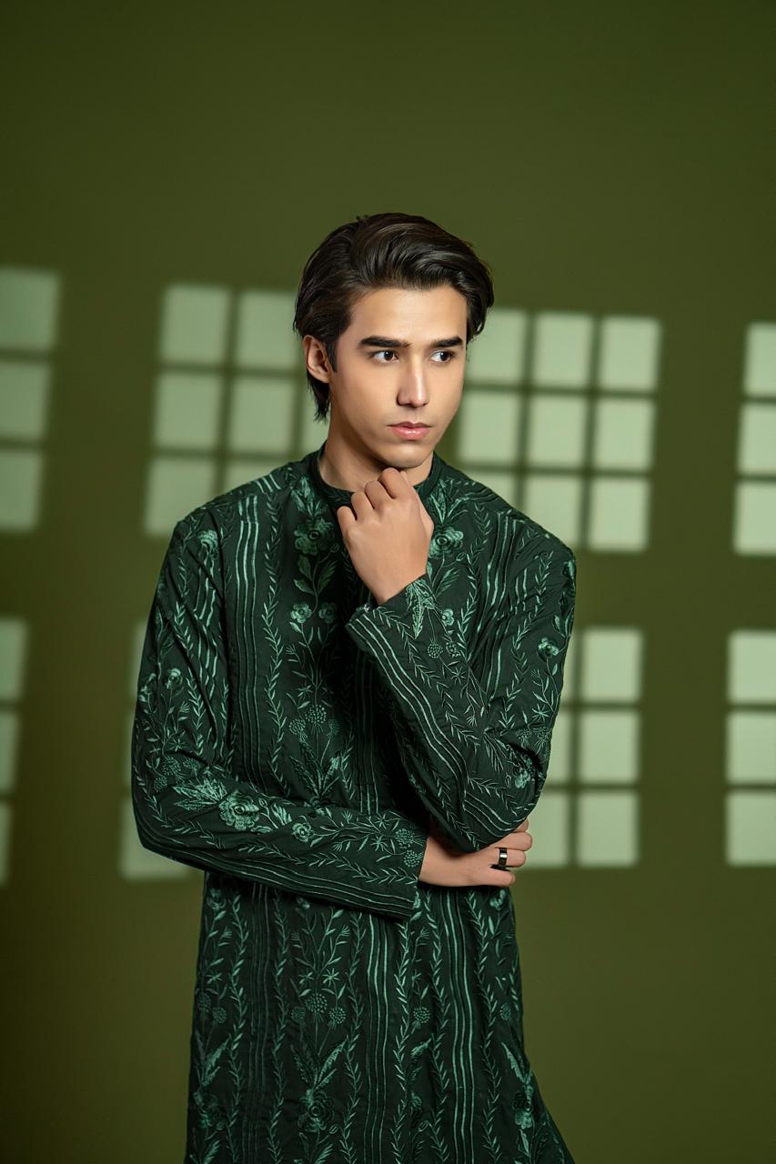 Rich Green Embroidered Wash & Wear Kurta Pajama (2-Piece) - Image 3