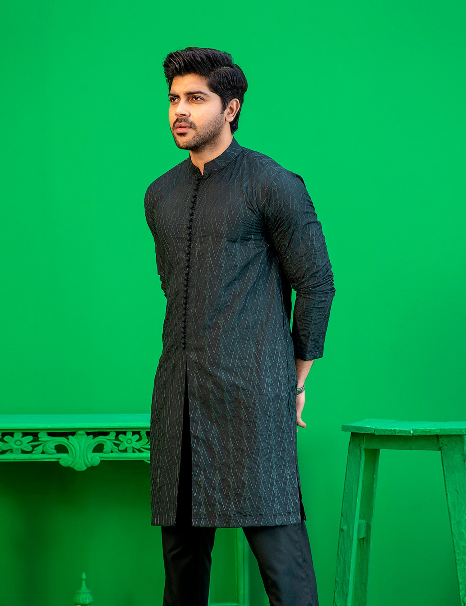 Deep Green Zigzag Embroidered Washing Wear Kurta Pajama (2-Piece) - Image 4