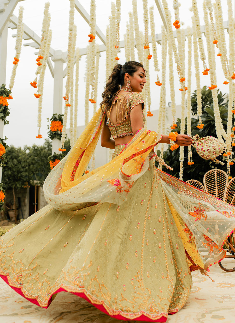 Kiwi-Lime Zardozi Banarsi Lehenga Choli (3-Piece) - Image 6
