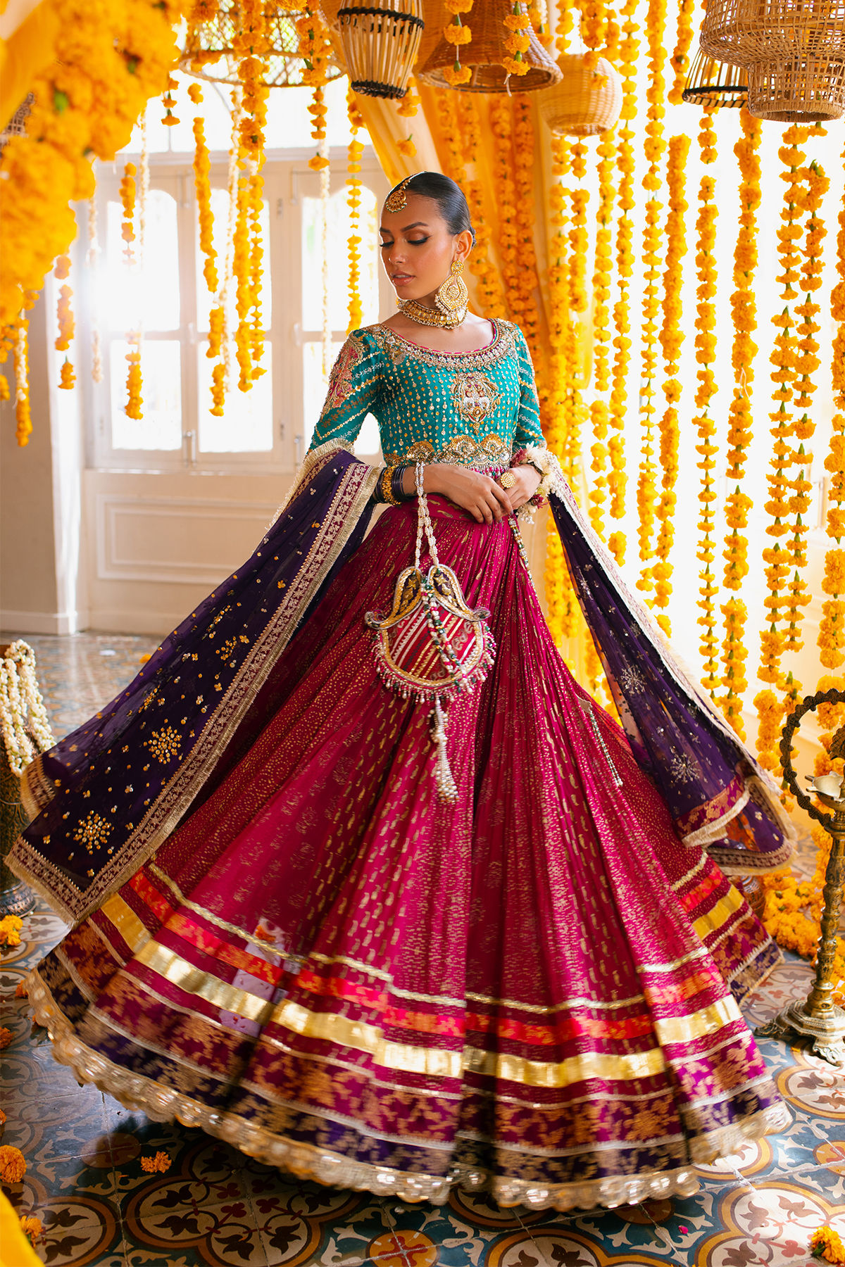 Pakistani Emerald Zardozi Raw Silk Choli with Chiffon Lehenga (3-Piece) - Image 3