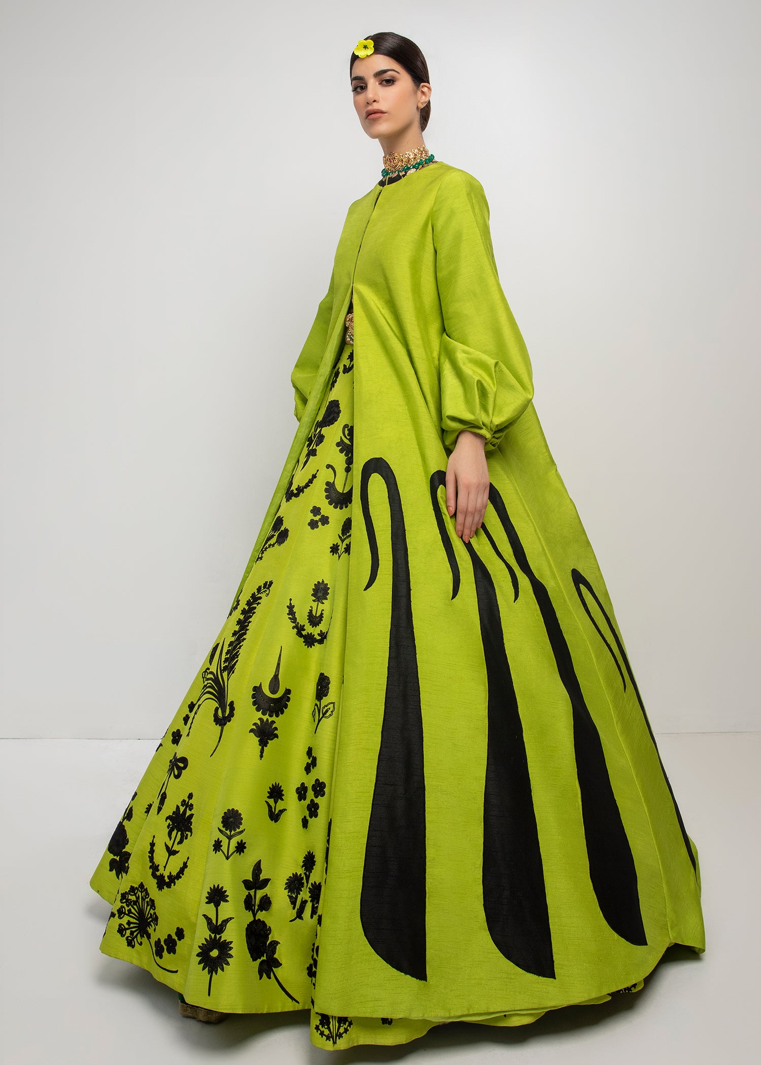 Dhaani Green Aari Embroidered Silk-Blend Lehenga Choli (3-Piece) - Image 5