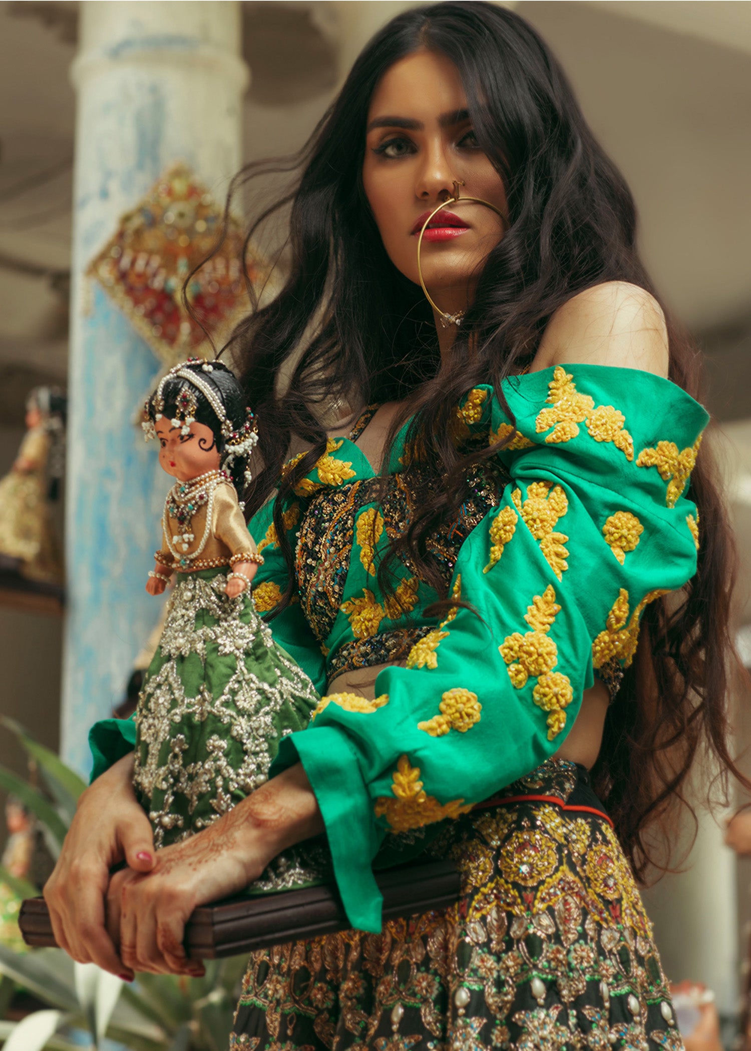 Pakistani Green Multi-Embroidered Silk-Blend Lehenga (2-Piece) - Image 2