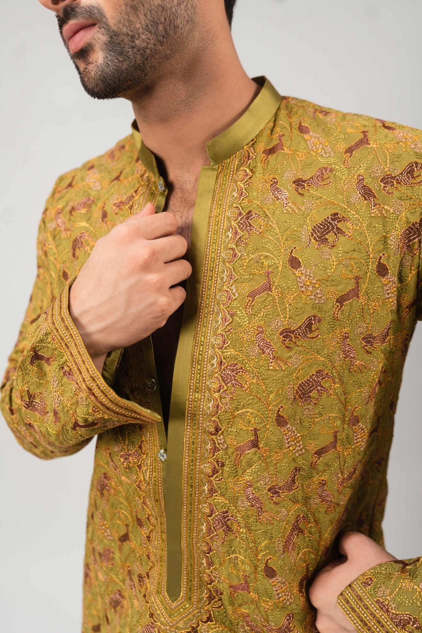 Mehndi Green Embroidered Cotton Kurta Set (3-Piece) - Image 3