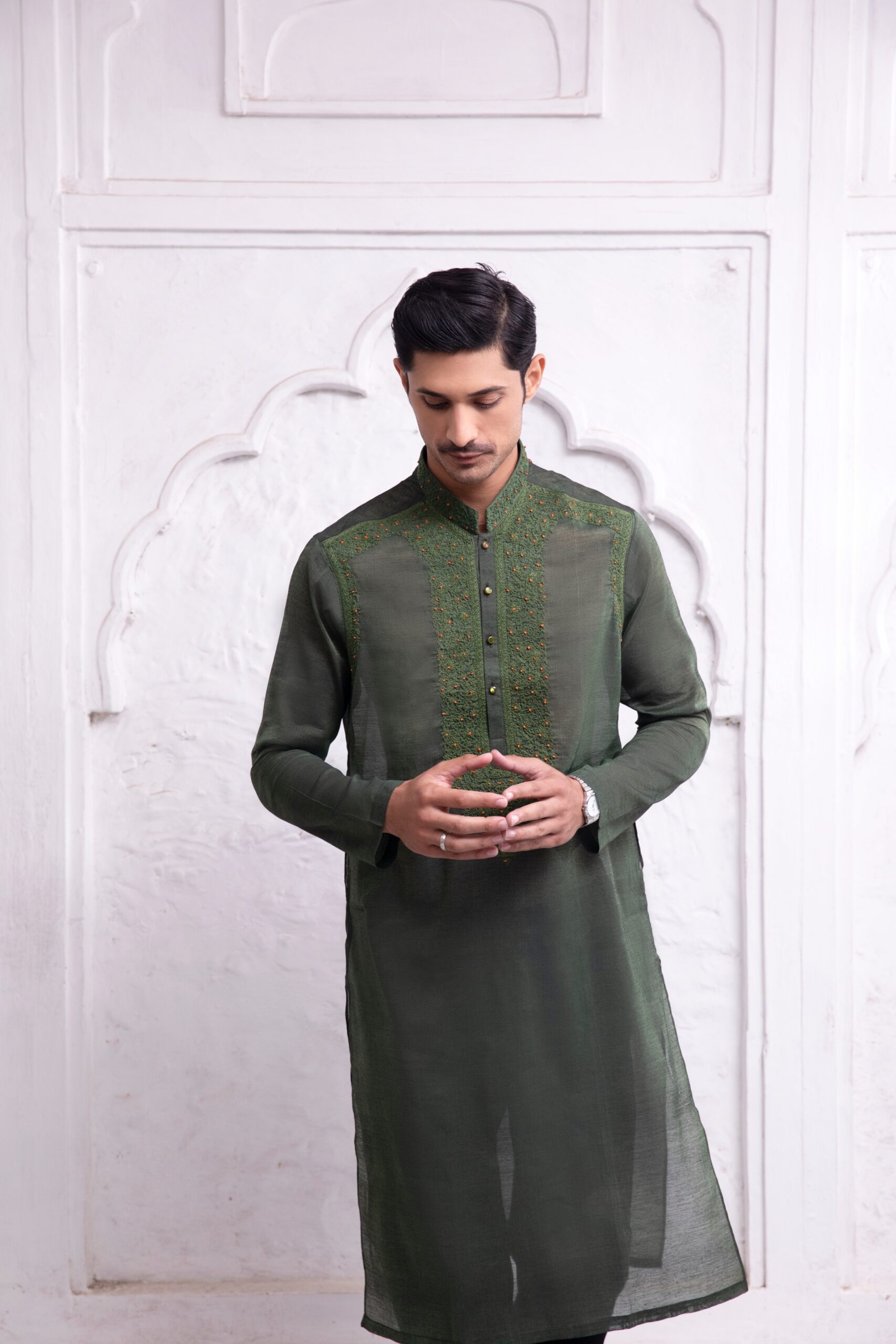Deep Green Embroidered Cotton-Silk Kurta (2-Piece) - Image 4