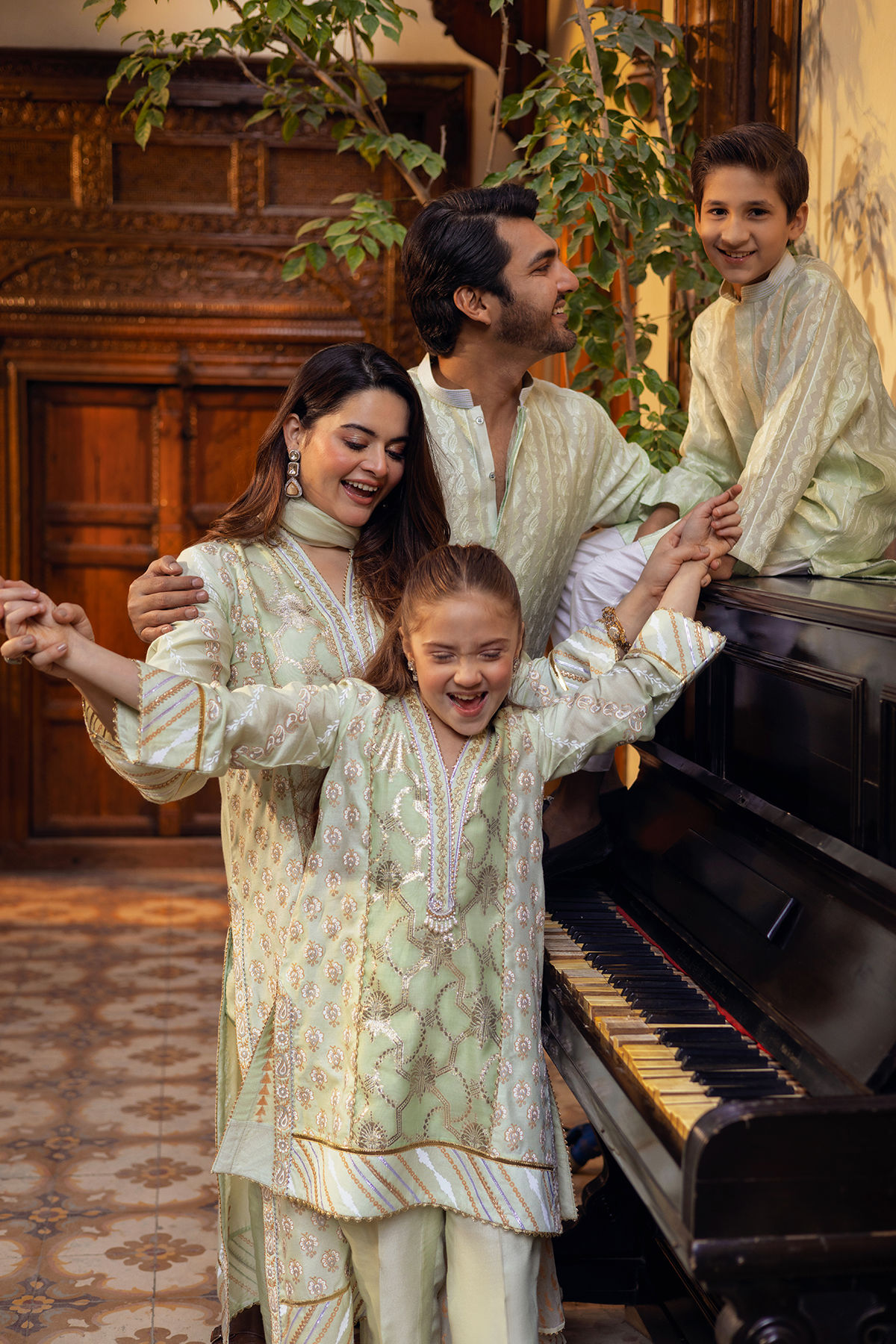 Mint Embroidered Cotton-Silk Kurta (2-Piece) - Image 7