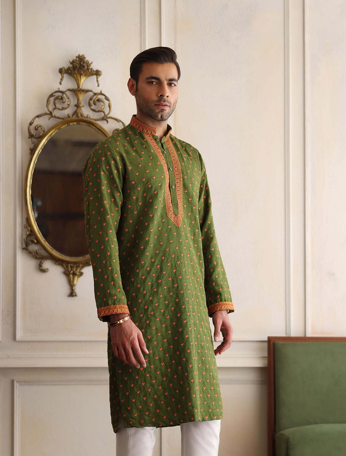 Green Embroidered Cotton-Silk Kurta (2-Piece) - Image 1