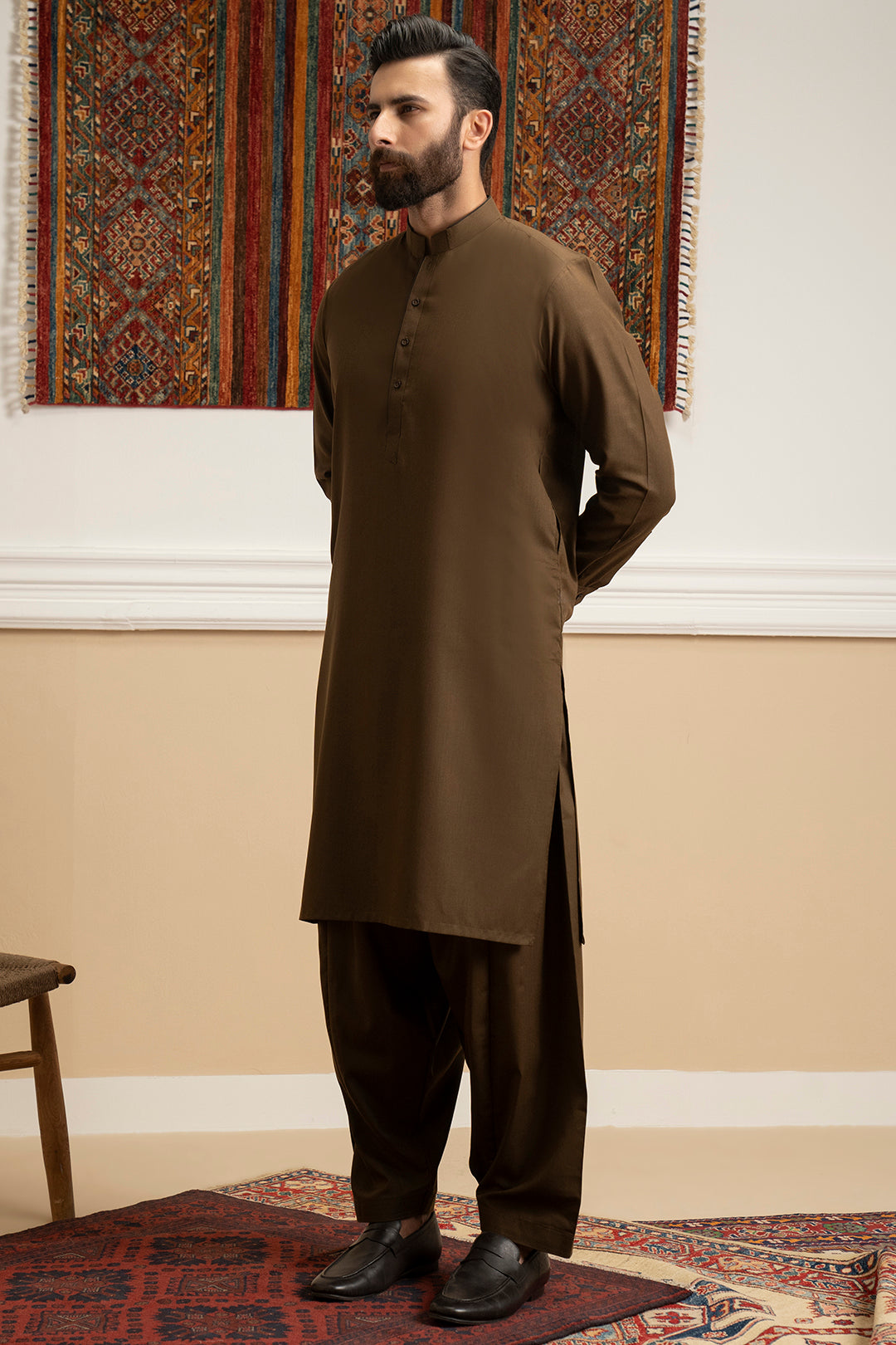 Mehndi Green Blended Fabric Shalwar Kameez (2-Piece) - Image 5