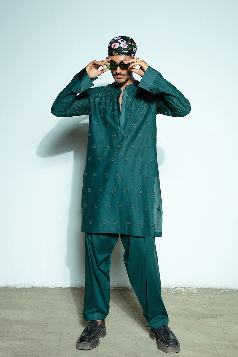 Tropical Green Self-Embroidered Cotton Kurta Shalwar (2-Piece) - Image 8