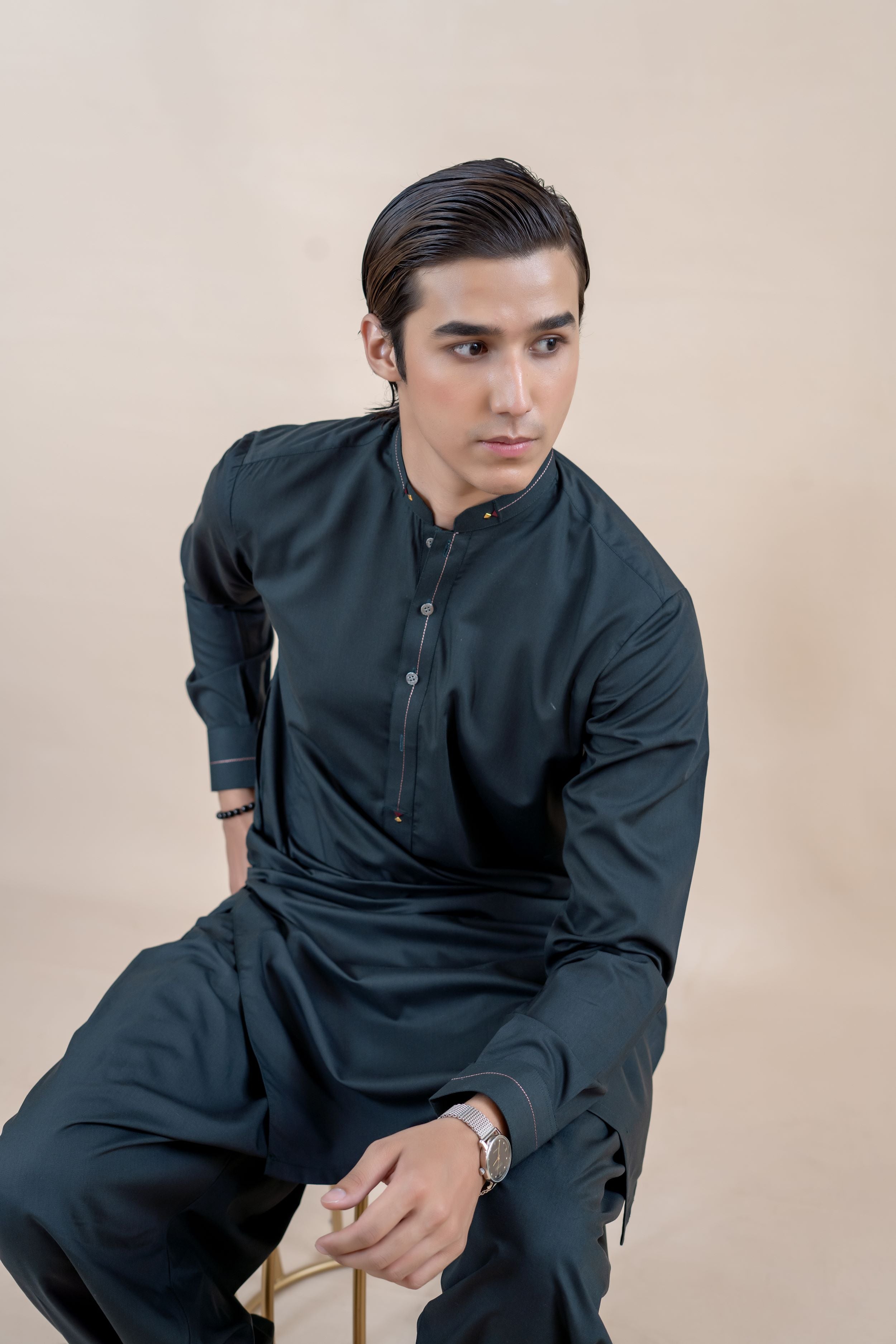 Deep Green Wash-and-Wear Shalwar Kameez (2-Piece) - Image 4