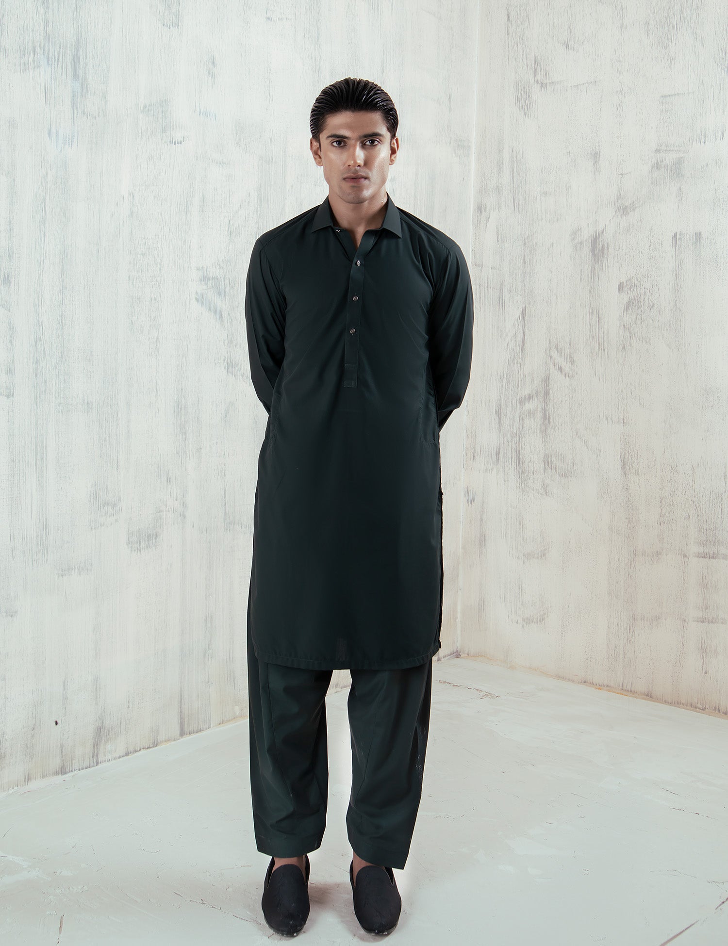 Deep Green Wash & Wear Shalwar Kameez (2-Piece) - Image 1