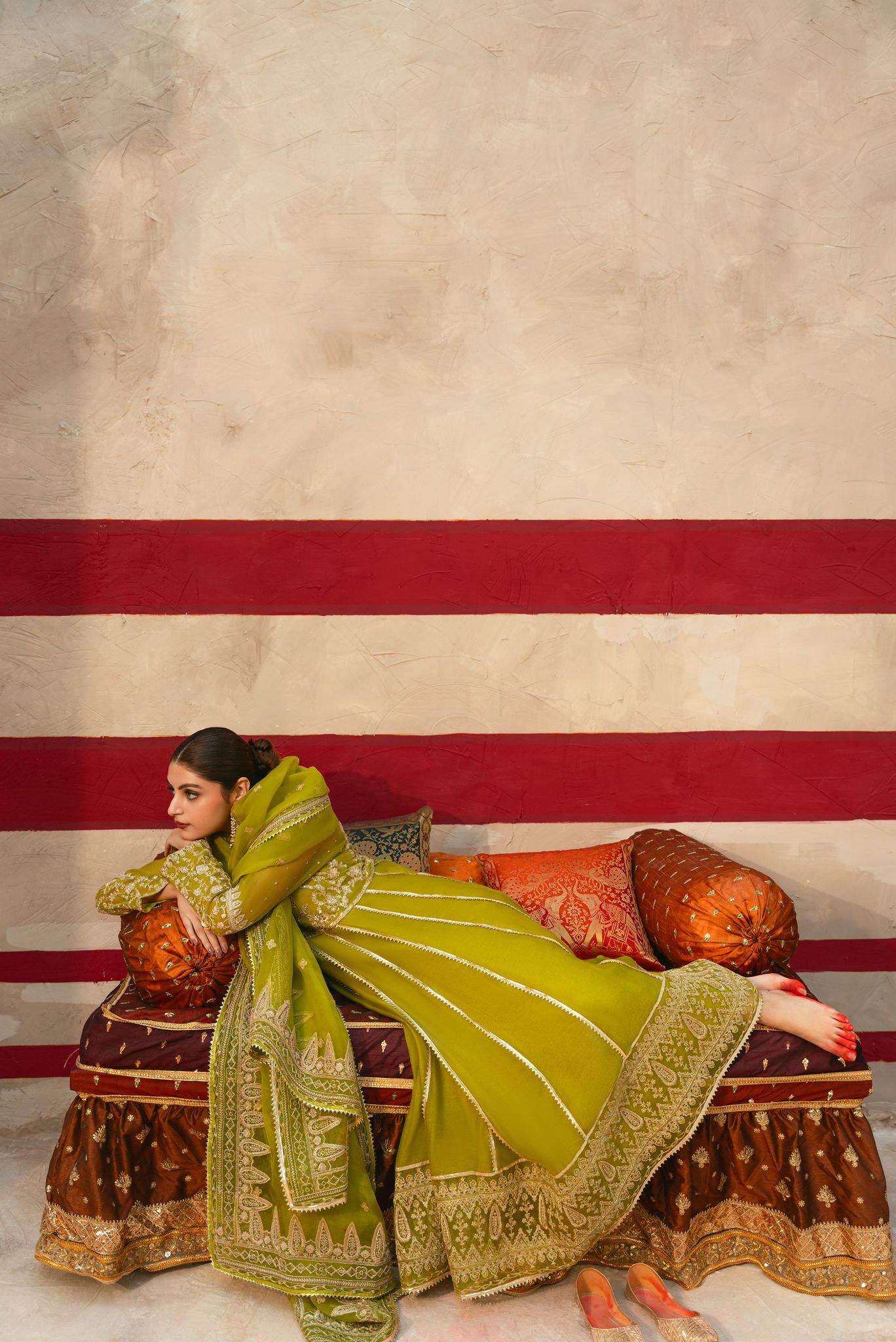 Mehndi Green Zari Embroidered Cotton Net Pishwas (3-Piece) - Image 4