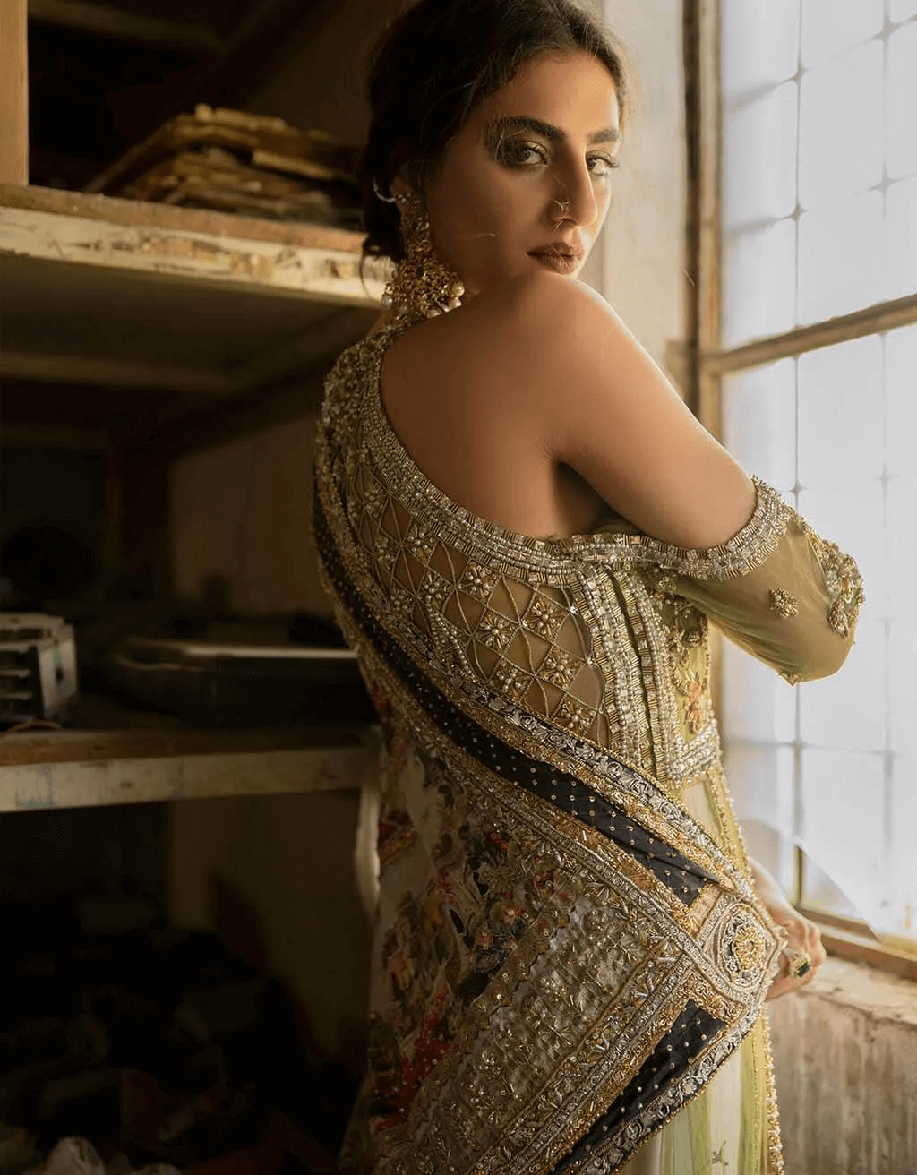 Pakistani Parrot Green Embellished Silk Pishwas (1-Pc) - Image 2