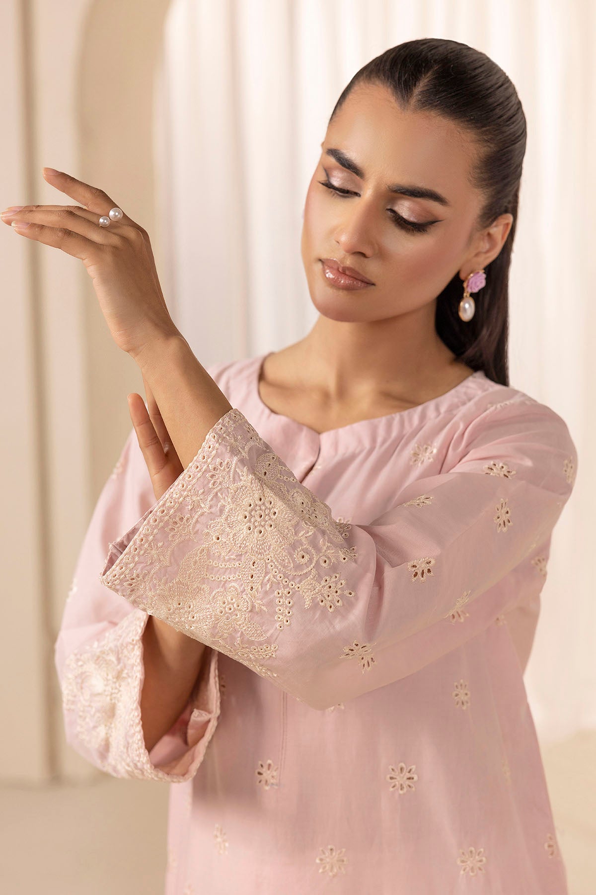 Soft Jade Schiffli Cambric Lawn Salwar Kameez (2-Piece) - Image 3